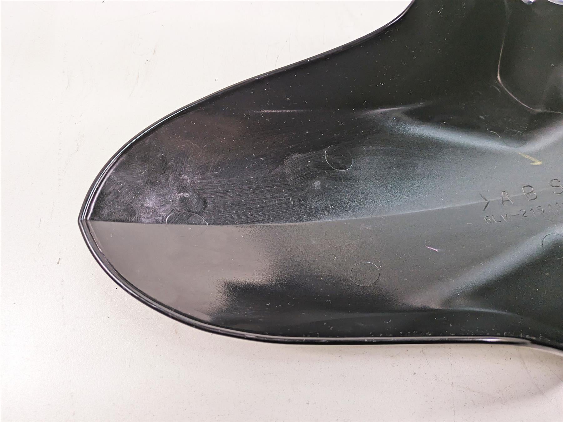 2002 Yamaha FZ1 FZS1000 Fazer Front Fender Tire Hugger Mud Guard 5LV-21511-00 {{ shop.shopifyCountryName }} - Mototech271