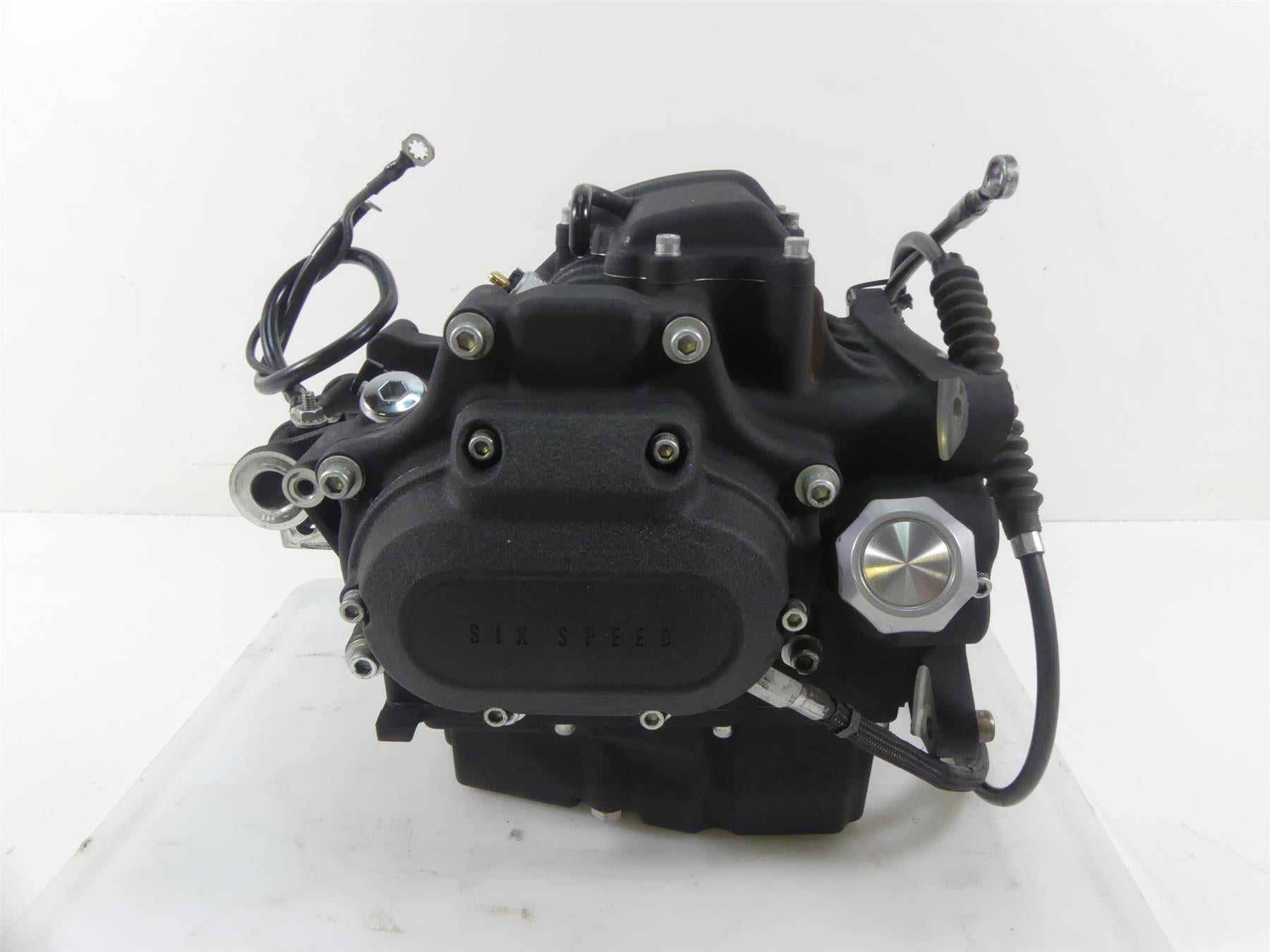 2009 Harley FXDF Dyna Fat Bob 6-Speed Transmission Gear Box - 21K 33115-06A
