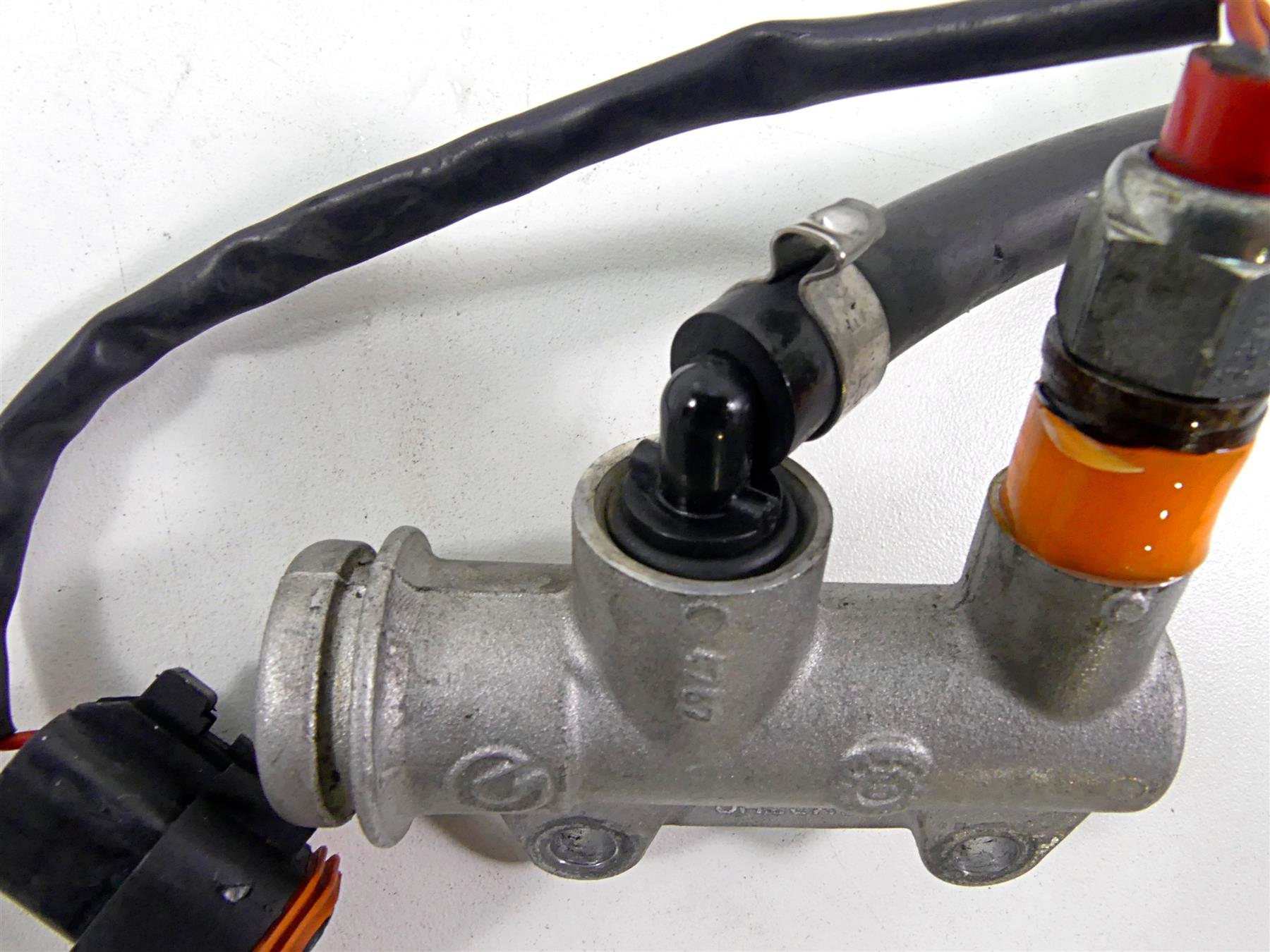2012 Ducati Monster 1100 EVO Rear Brembo Brake Master Cylinder 62540041A {{ shop.shopifyCountryName }} - Mototech271