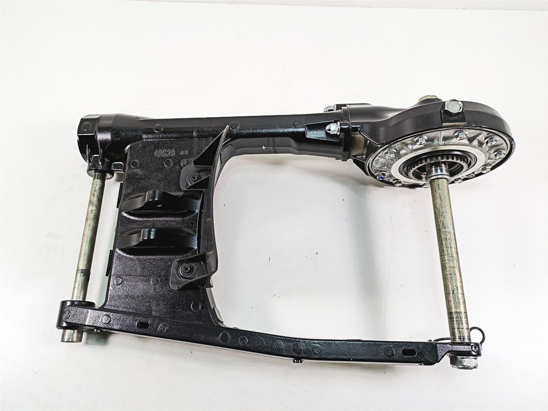 2016 Suzuki M109R VZR1800 Swingarm Differential Drive Shaft 27300-48851-019 {{ shop.shopifyCountryName }} - Mototech271