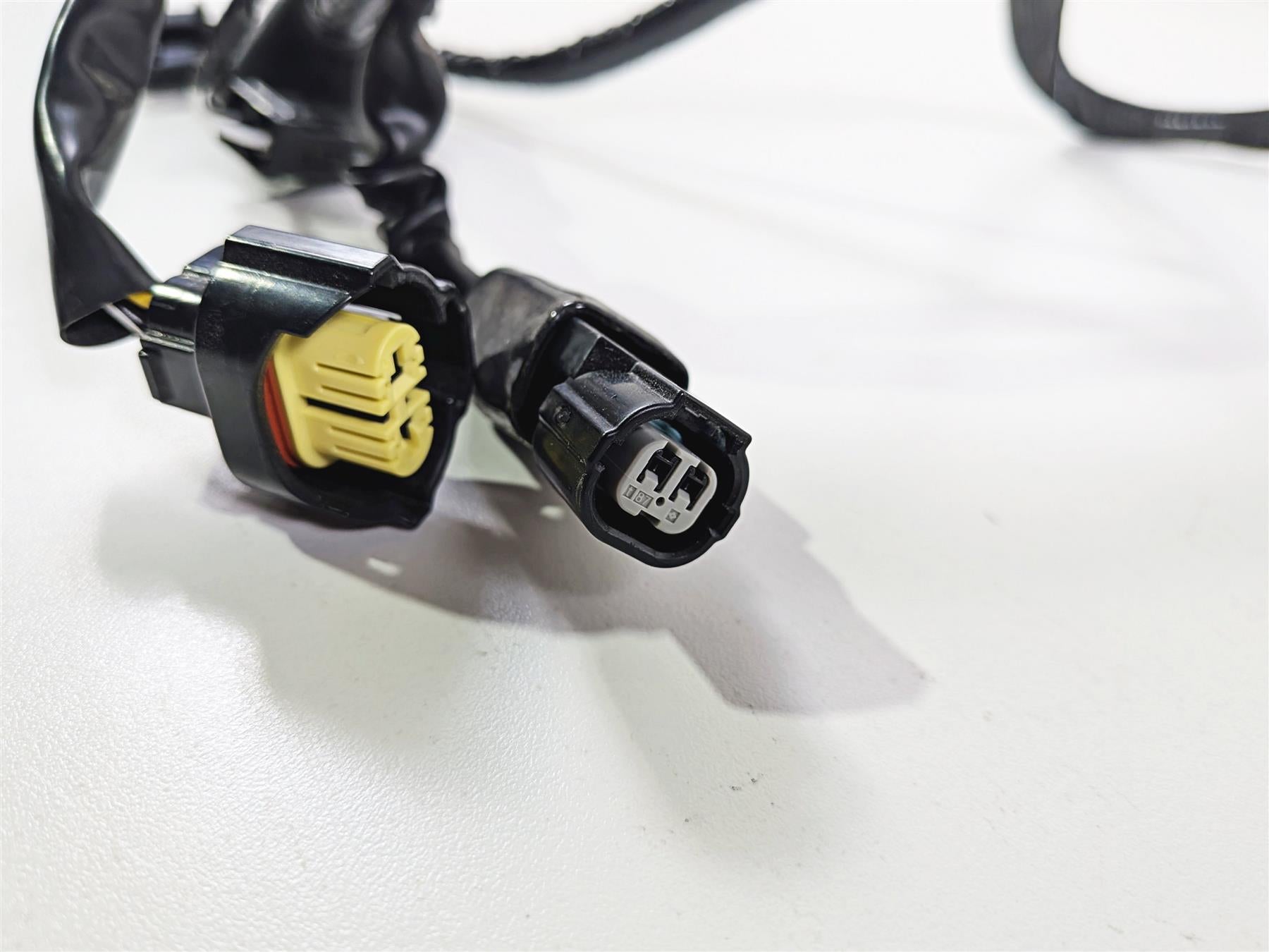 2024 Suzuki GSXR600 Gauges Cluster Headlight Wiring Harness 36620-14J11 {{ shop.shopifyCountryName }} - Mototech271