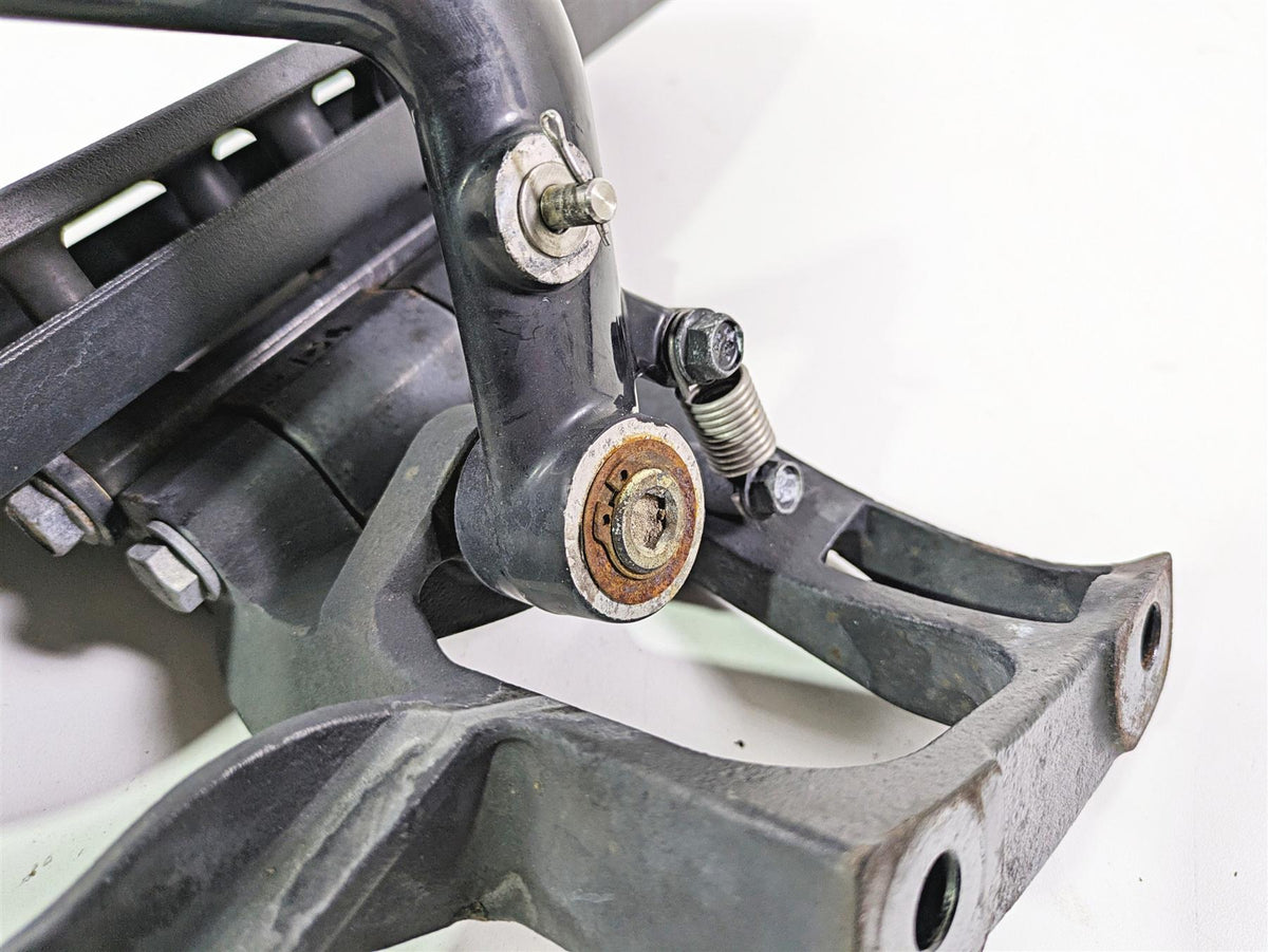 2018 Indian Chieftain Dark Horse Front Right Floor Board & Brake Pedal 5141001 {{ shop.shopifyCountryName }} - Mototech271