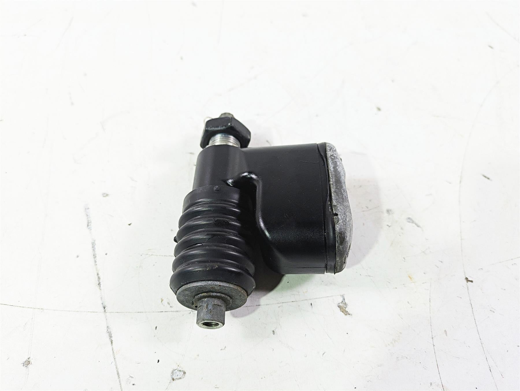 2007 Harley FXDWG Dyna Wide Glide Rear Brake Master Cylinder 42474-06C {{ shop.shopifyCountryName }} - Mototech271