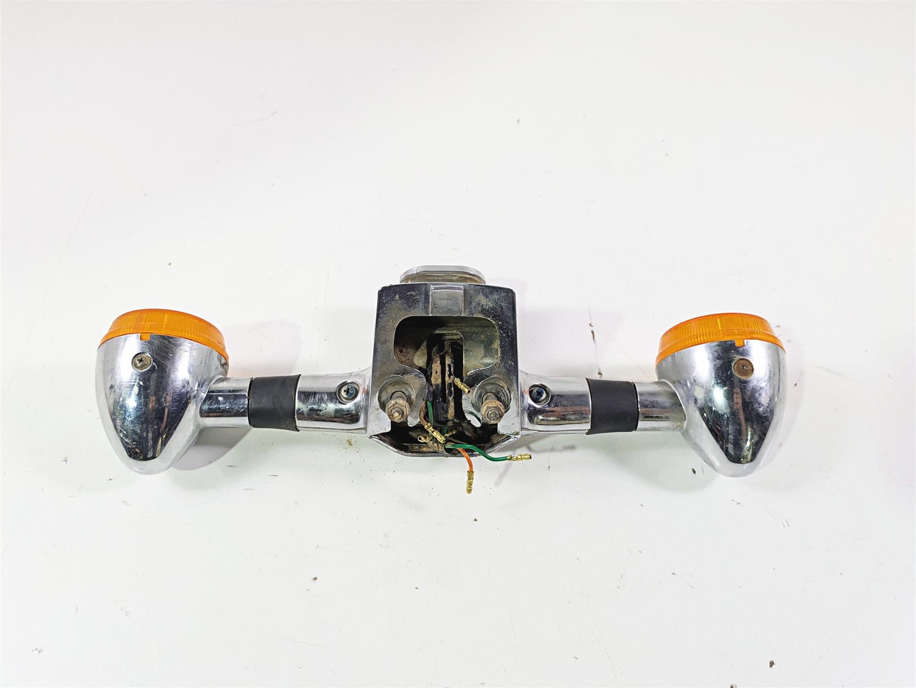 2000 Honda VT1100 Shadow Sabre Rear Blinker Turn Signal Bar 33600-MBA-613 {{ shop.shopifyCountryName }} - Mototech271