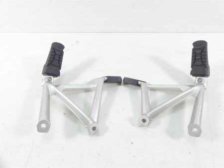 2016 BMW R1200GS K50 Rear Passenger Footpeg Footrest Set 46718528793 46718528794 {{ shop.shopifyCountryName }} - Mototech271