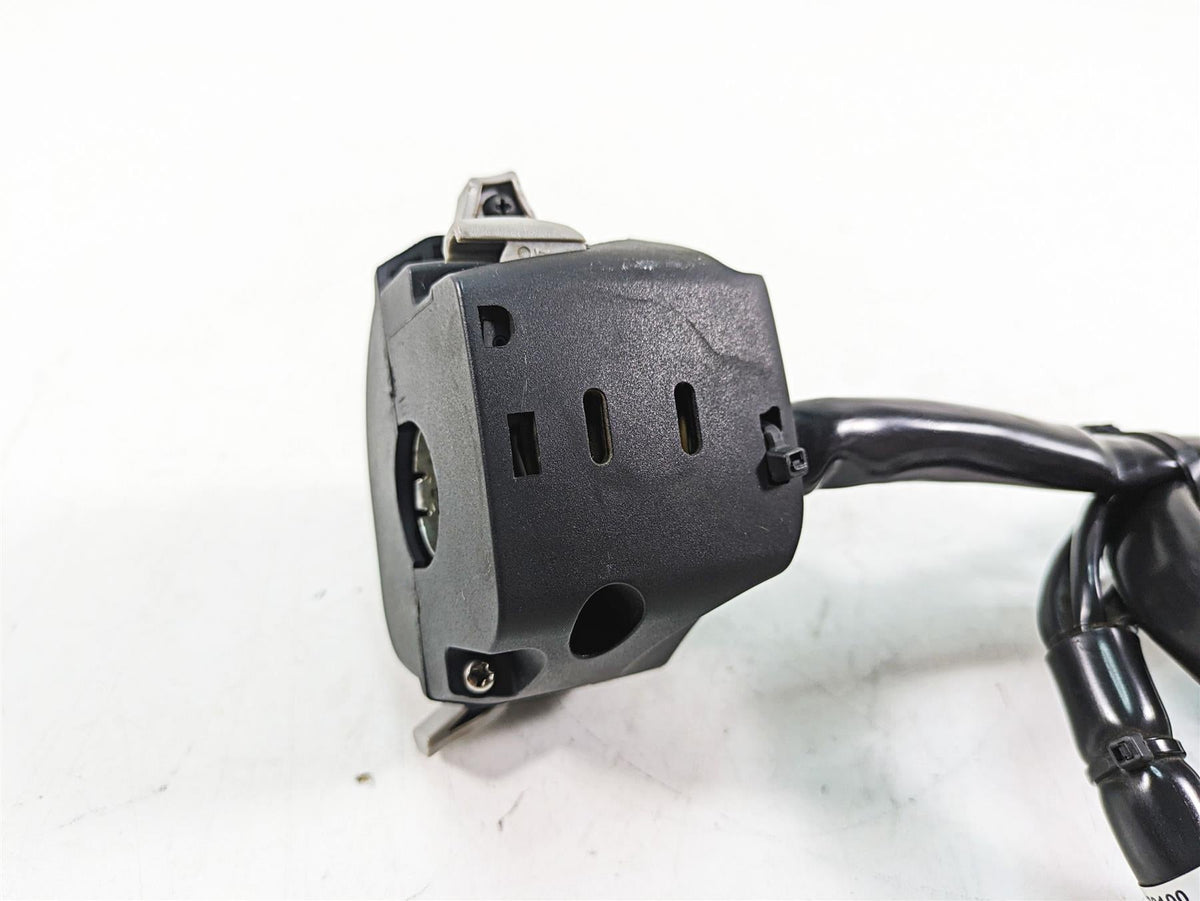 2020 KTM 1290 Super Adventure R Left Hand Turn Signal Control Switch 61411170100 {{ shop.shopifyCountryName }} - Mototech271