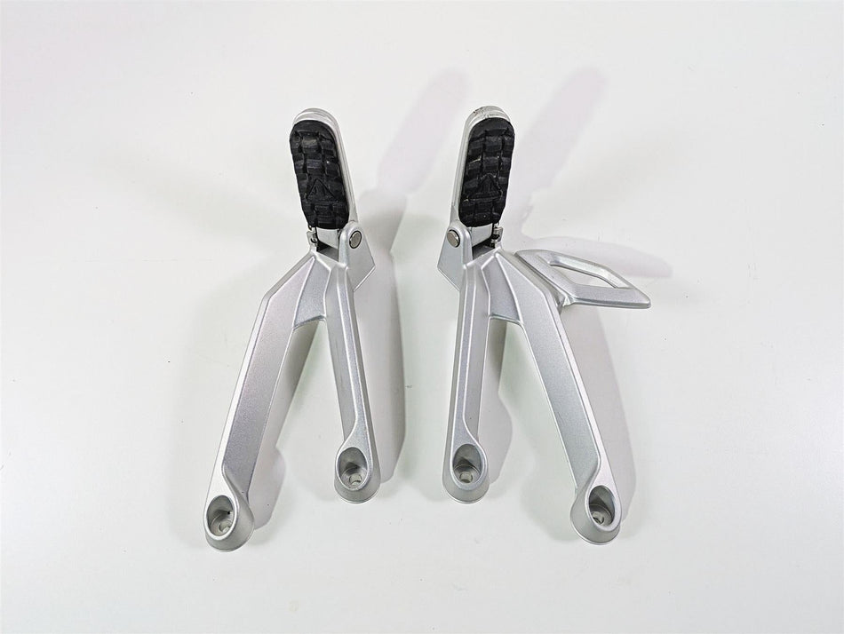 2024 Triumph Tiger 900 GT Rear Passenger Footpeg Rest Set T2082284 T2082359 {{ shop.shopifyCountryName }} - Mototech271