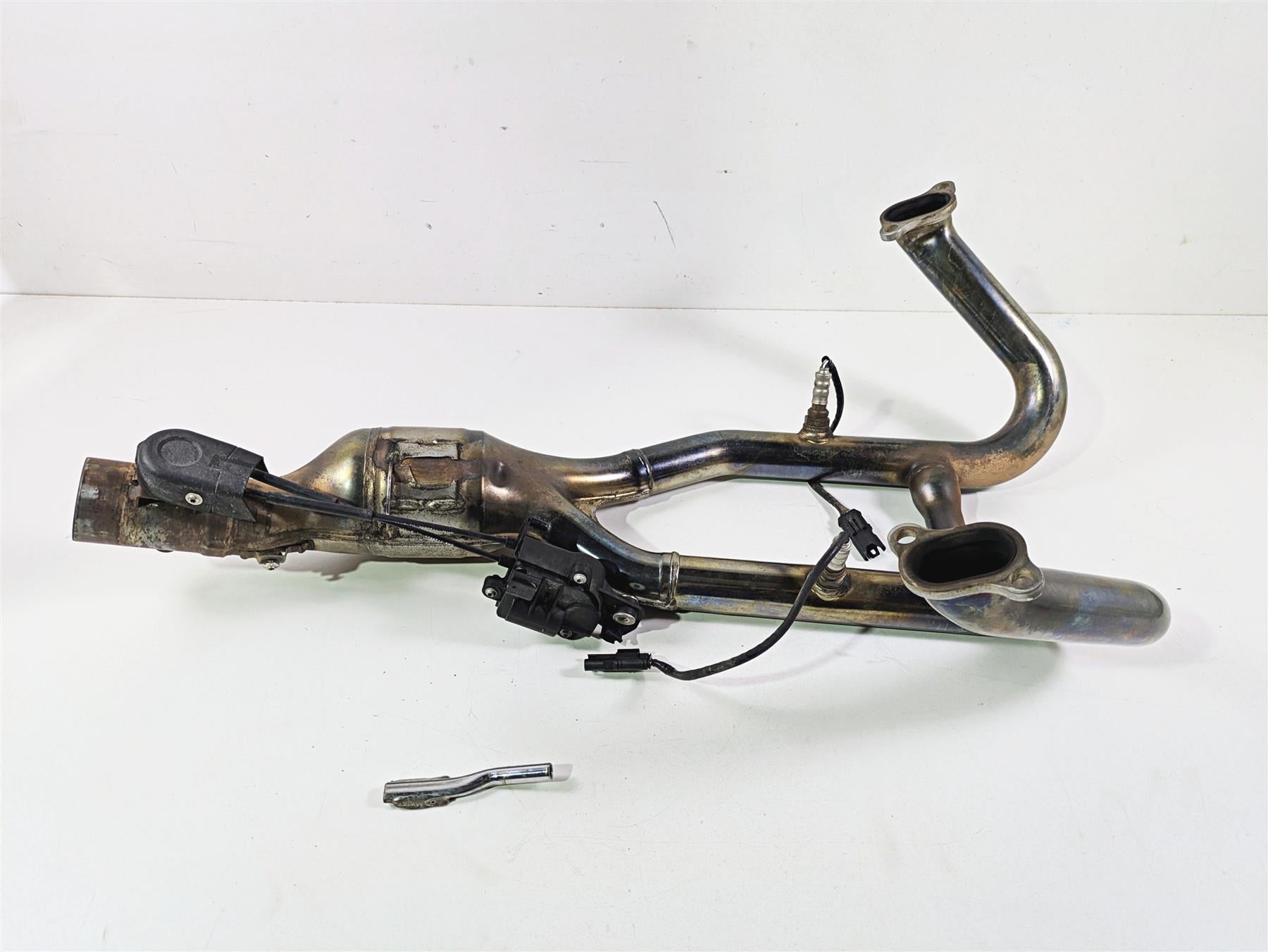 2017 BMW R1200 GS K50 Stock Exhaust Header Manifold & Servo - Read 18518555262