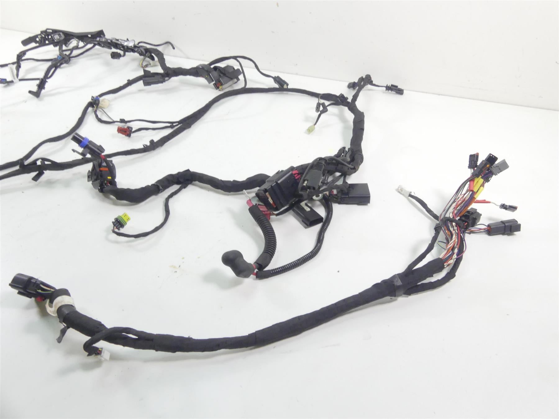 2021 Harley Softail FXBBS 114 Street Bob Main Wiring Harness Loom 69202198 {{ shop.shopifyCountryName }} - Mototech271