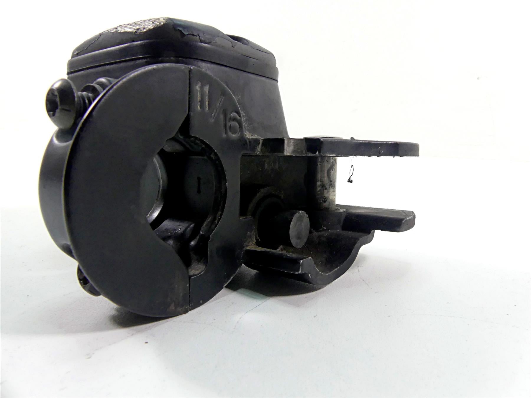 2014 Harley FXDL Dyna Low Rider Front 11/16 Brake Master Cylinder 45170-08F {{ shop.shopifyCountryName }} - Mototech271