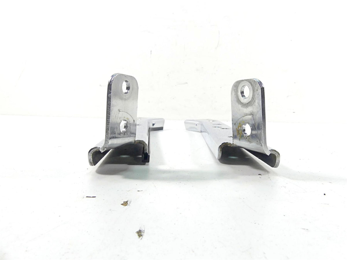 2004 Harley Touring FLHTCUI Electra Glide Saddlebag Guard Set 90718-79C {{ shop.shopifyCountryName }} - Mototech271