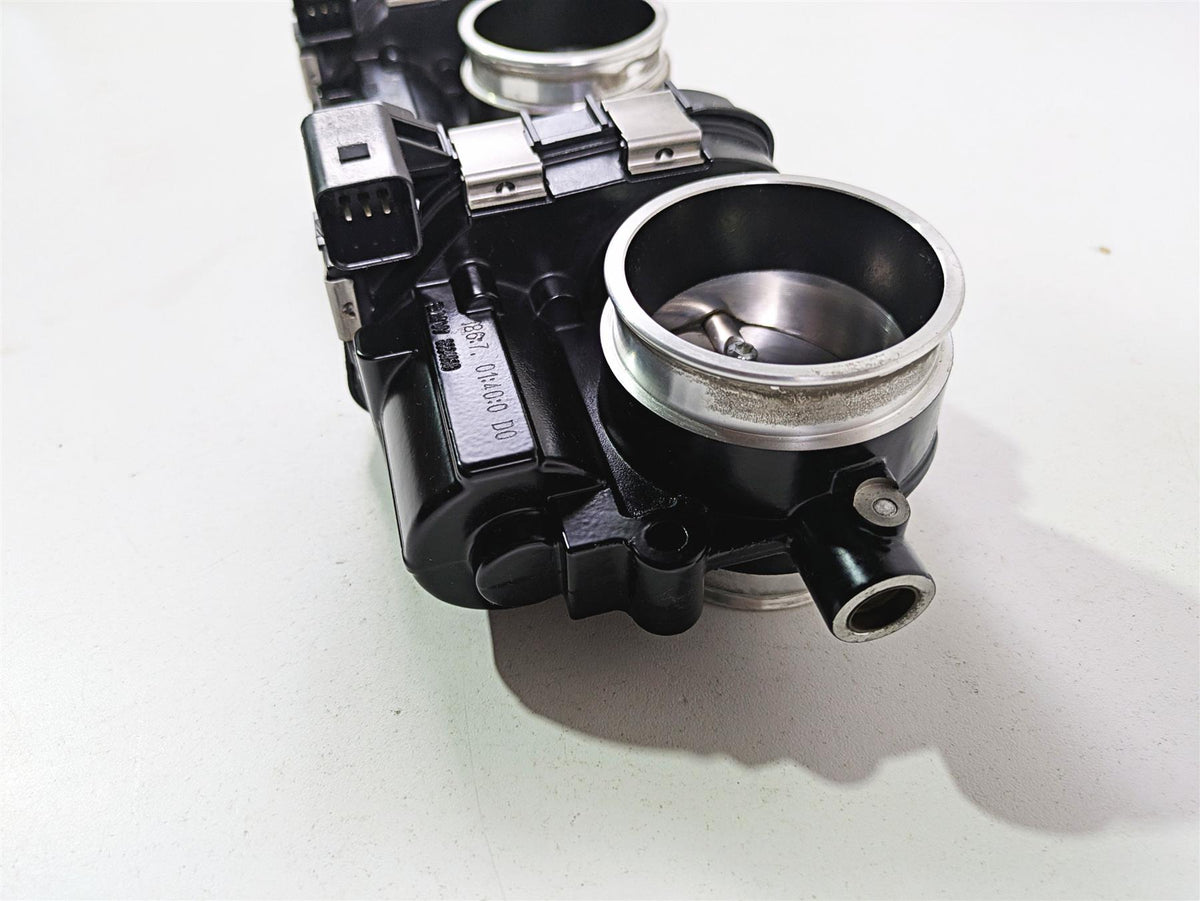 2017 BMW R1200 GS K50 Throttle Body Bodies Set 13548564959 {{ shop.shopifyCountryName }} - Mototech271