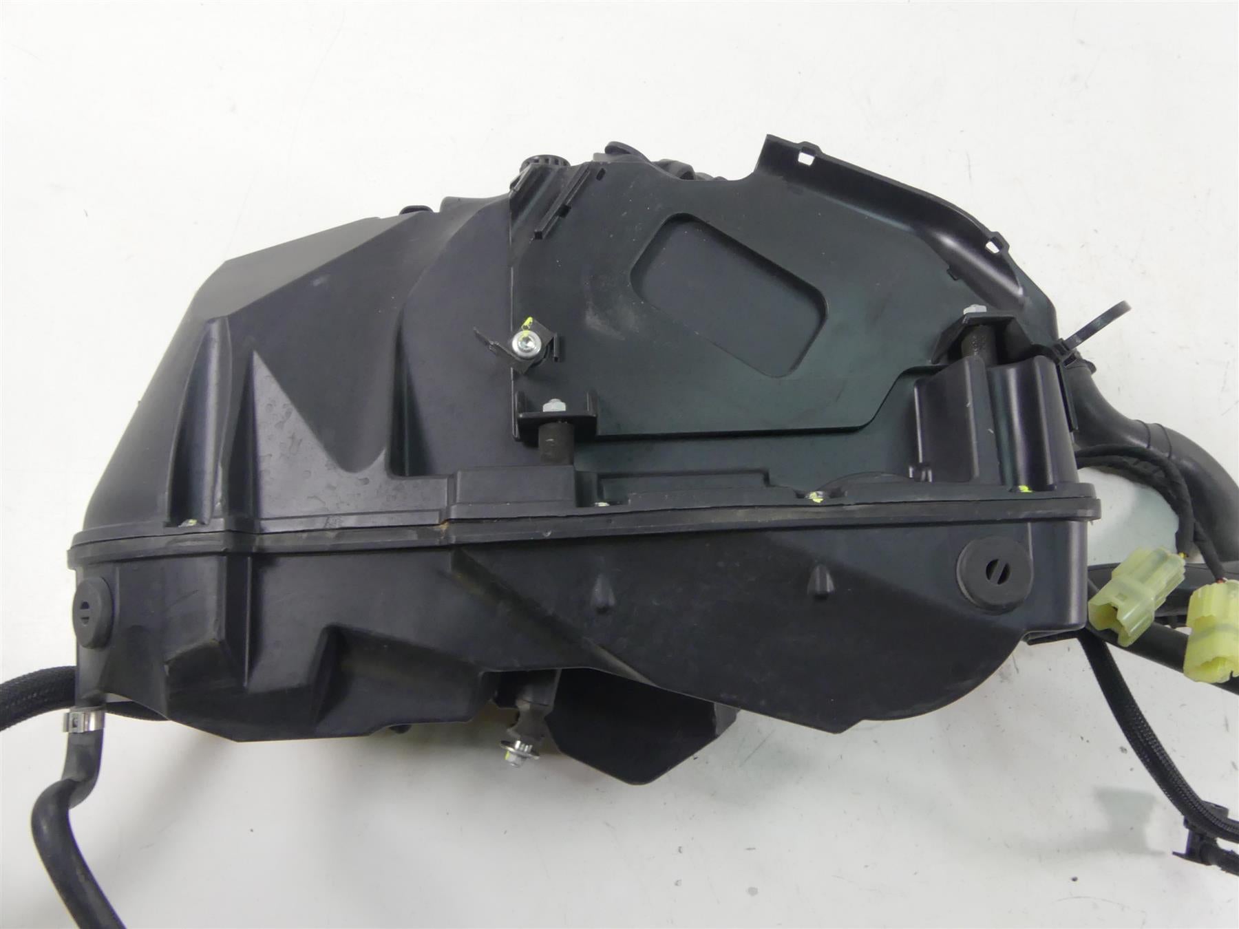 2015 Ducati Monster 1200 S Throttle Body Air Filter Box & Wiring 28240932A {{ shop.shopifyCountryName }} - Mototech271