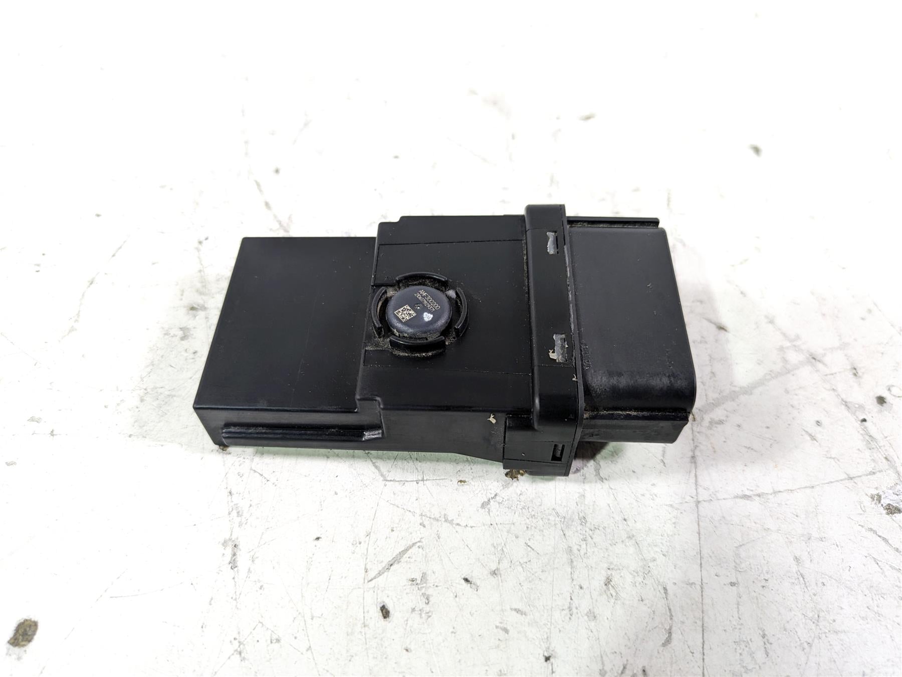 2022 BMW R1250 RT K052 Basic Module Unit Light Lamp 61357108182 {{ shop.shopifyCountryName }} - Mototech271