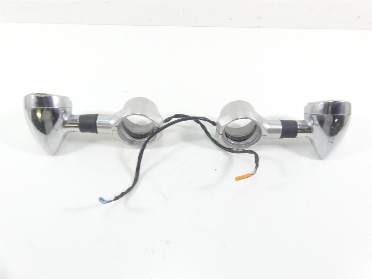 2006 Honda VTX1800 C2 Front Blinker Turn Signal & Clamp Set - Read 33400-MCV-N11 {{ shop.shopifyCountryName }} - Mototech271