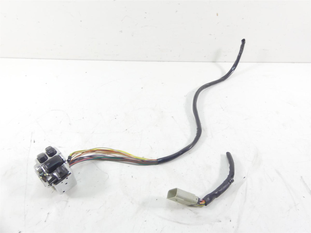 2007 Harley FLHTCU SE2 CVO Electra Glide Left Hand Control Switch 71682-06A {{ shop.shopifyCountryName }} - Mototech271