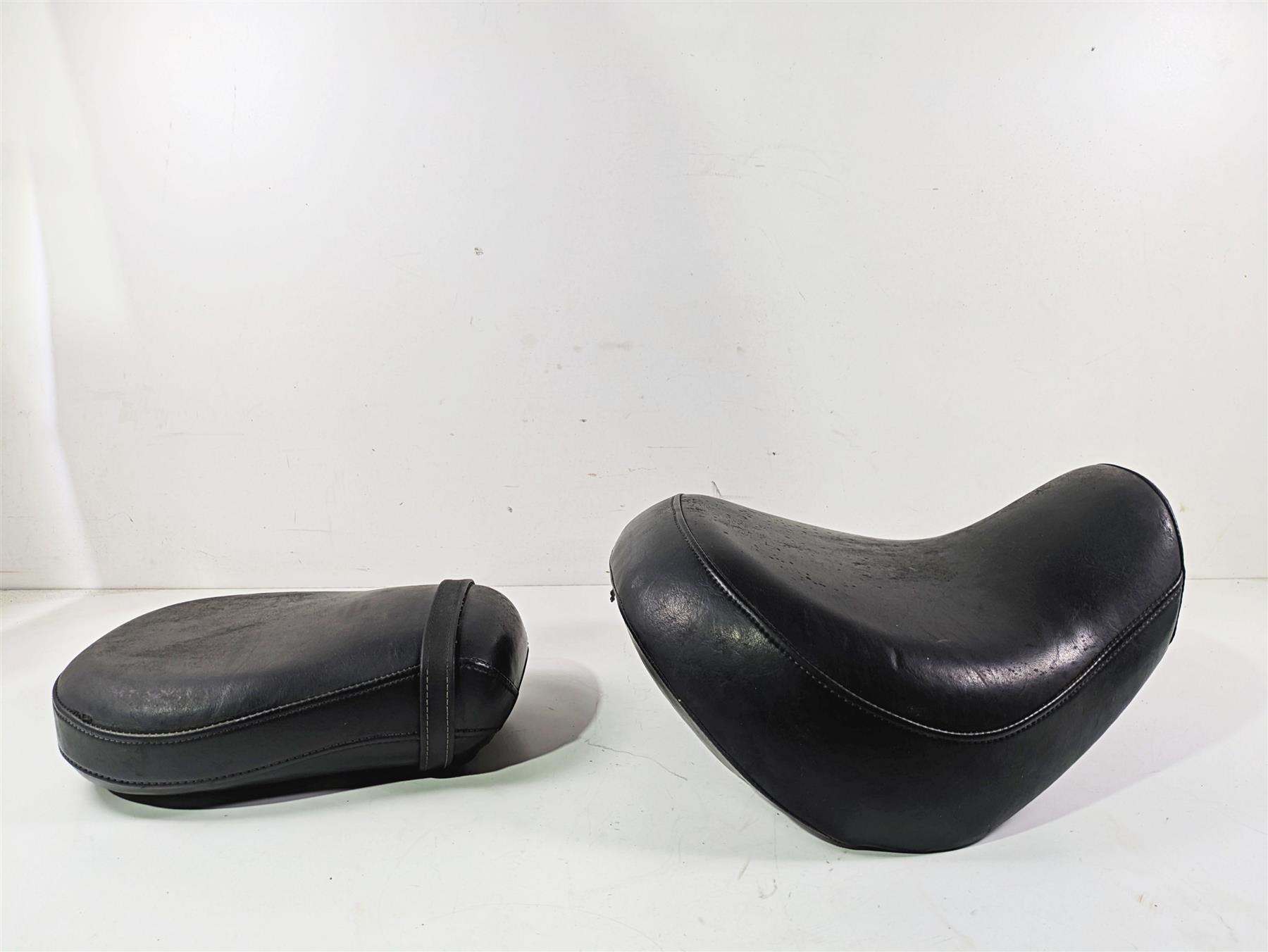 1999 Yamaha XV1600 Road Star Front Rear Seat Set 4WM-24710-00 4WM-24750-00 {{ shop.shopifyCountryName }} - Mototech271