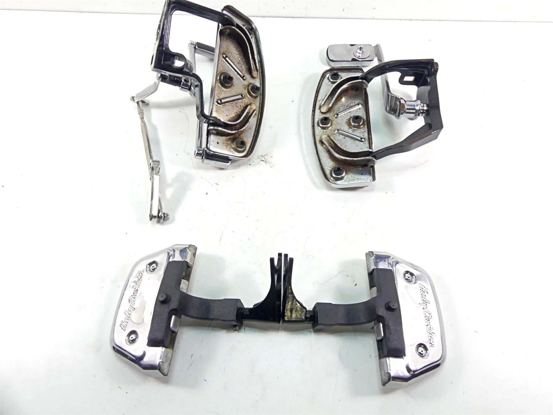 2002 Harley FLSTCI Softail Heritage Front Rear Chrome Floor Board Set 33048-72 {{ shop.shopifyCountryName }} - Mototech271