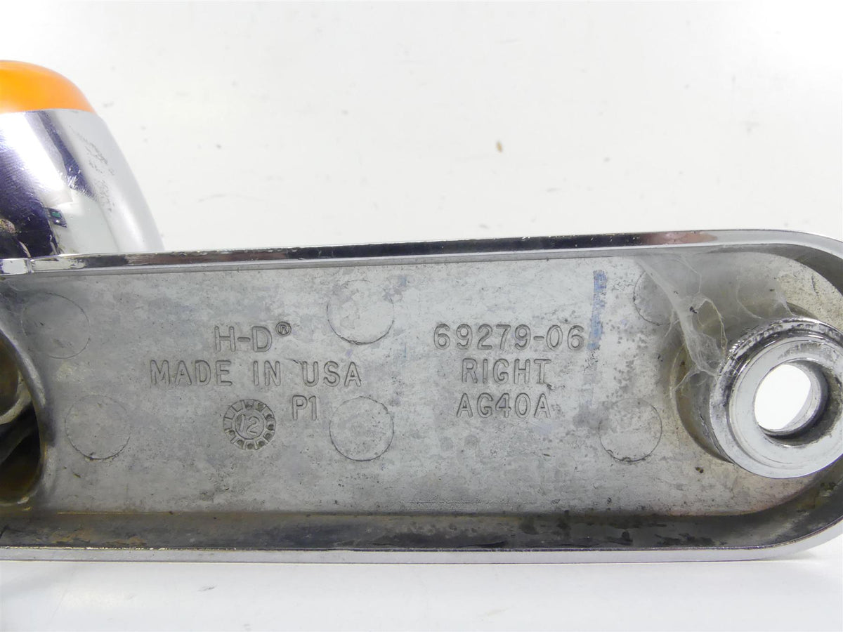 2013 Harley Touring FLHX Street Glide Front Right Blinker & Mount 69279-06 {{ shop.shopifyCountryName }} - Mototech271
