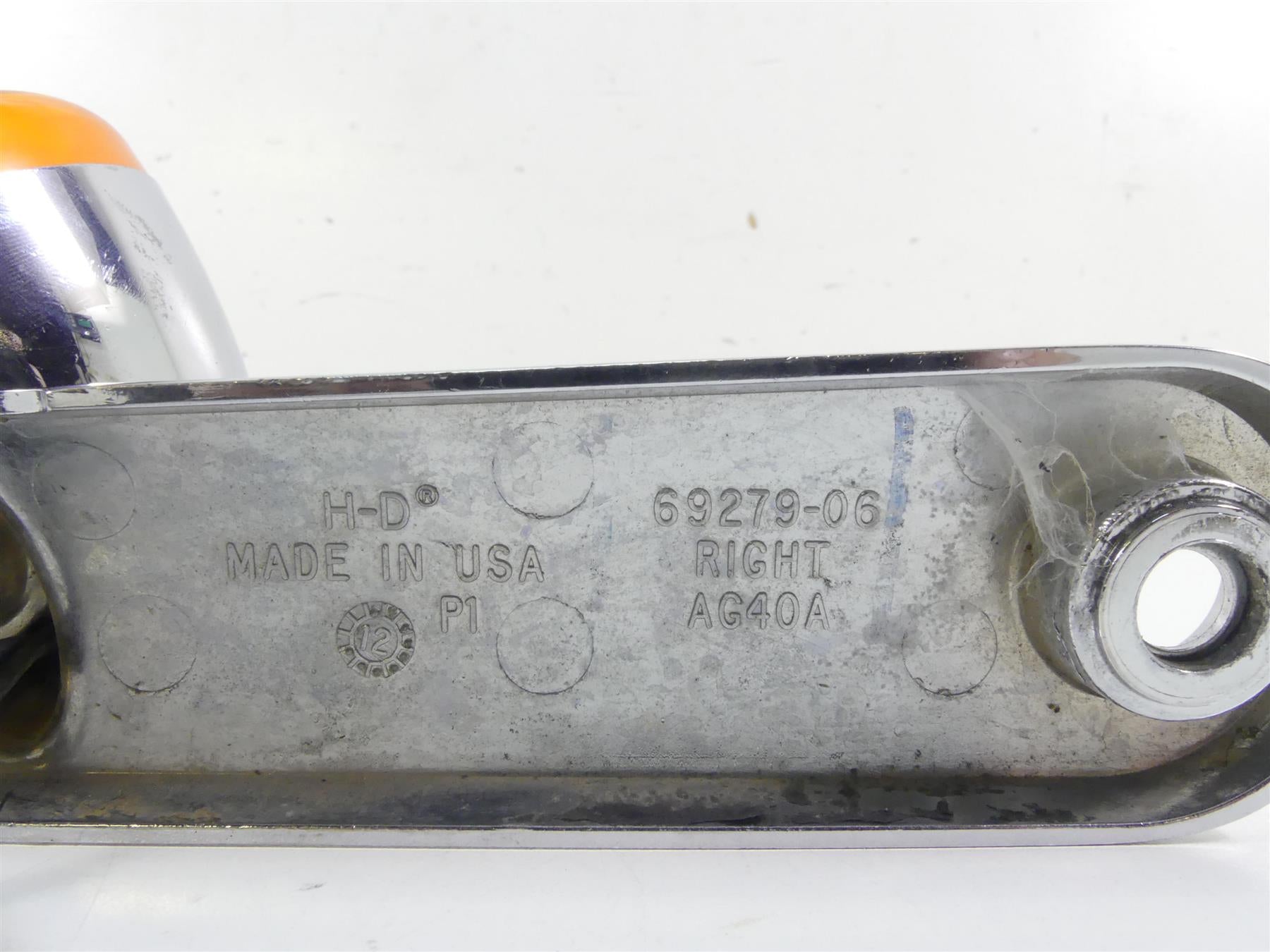 2013 Harley Touring FLHX Street Glide Front Right Blinker & Mount 69279-06 {{ shop.shopifyCountryName }} - Mototech271