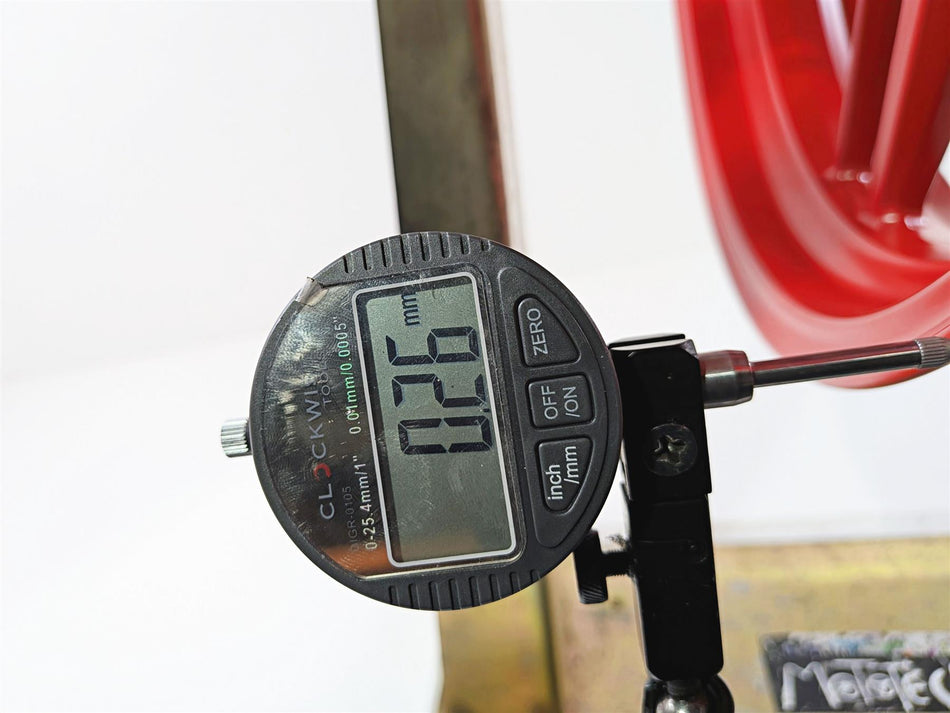 2019 Ducati 959 Panigale Straight 17x3.5 Front Wheel Red Rim 50121542AA {{ shop.shopifyCountryName }} - Mototech271