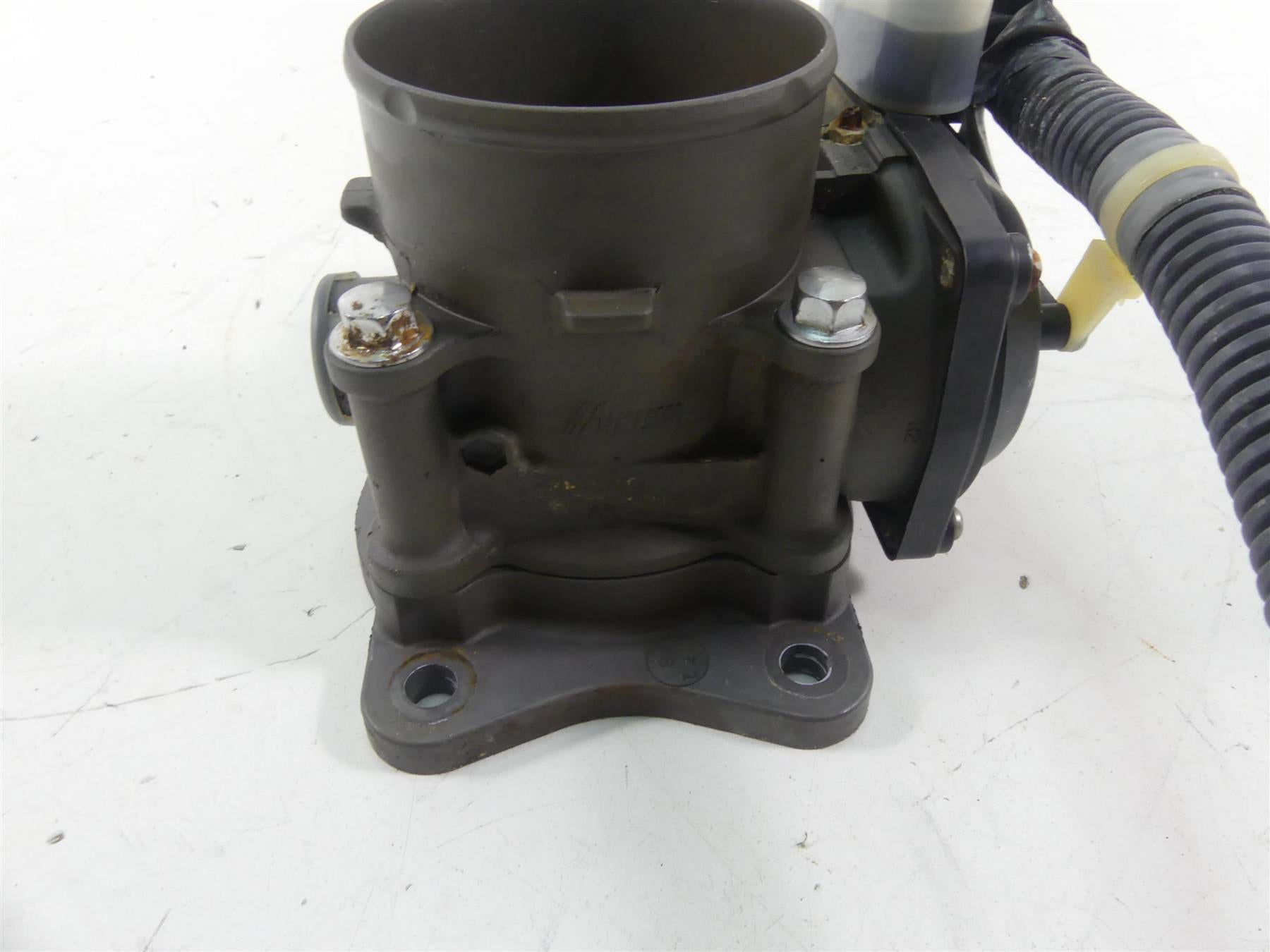 2018 Yamaha Waverunner VX 1800 Cruiser Throttle Body Fuel Injection 6BH-13750-10 {{ shop.shopifyCountryName }} - Mototech271