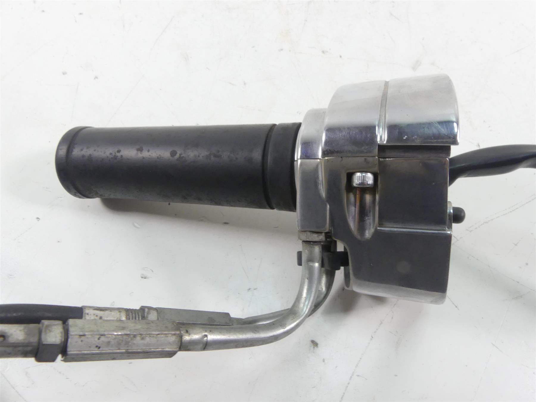 1989 Harley Touring FLTC Tour Glide Right Start Stop Control Switch 71595-86 {{ shop.shopifyCountryName }} - Mototech271