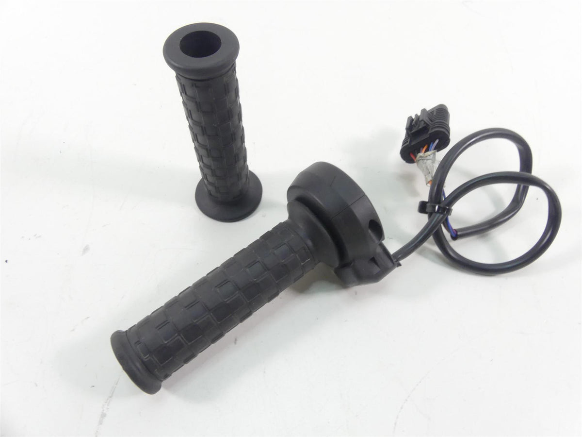 2022 Indian FTR1200 S Ride Fly By Wire Sensor + Grip Set 2414219 {{ shop.shopifyCountryName }} - Mototech271