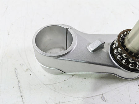 2022 MV Agusta F3 800 Rosso Lower Triple Tree Steering Clamp 8000B5700 {{ shop.shopifyCountryName }} - Mototech271