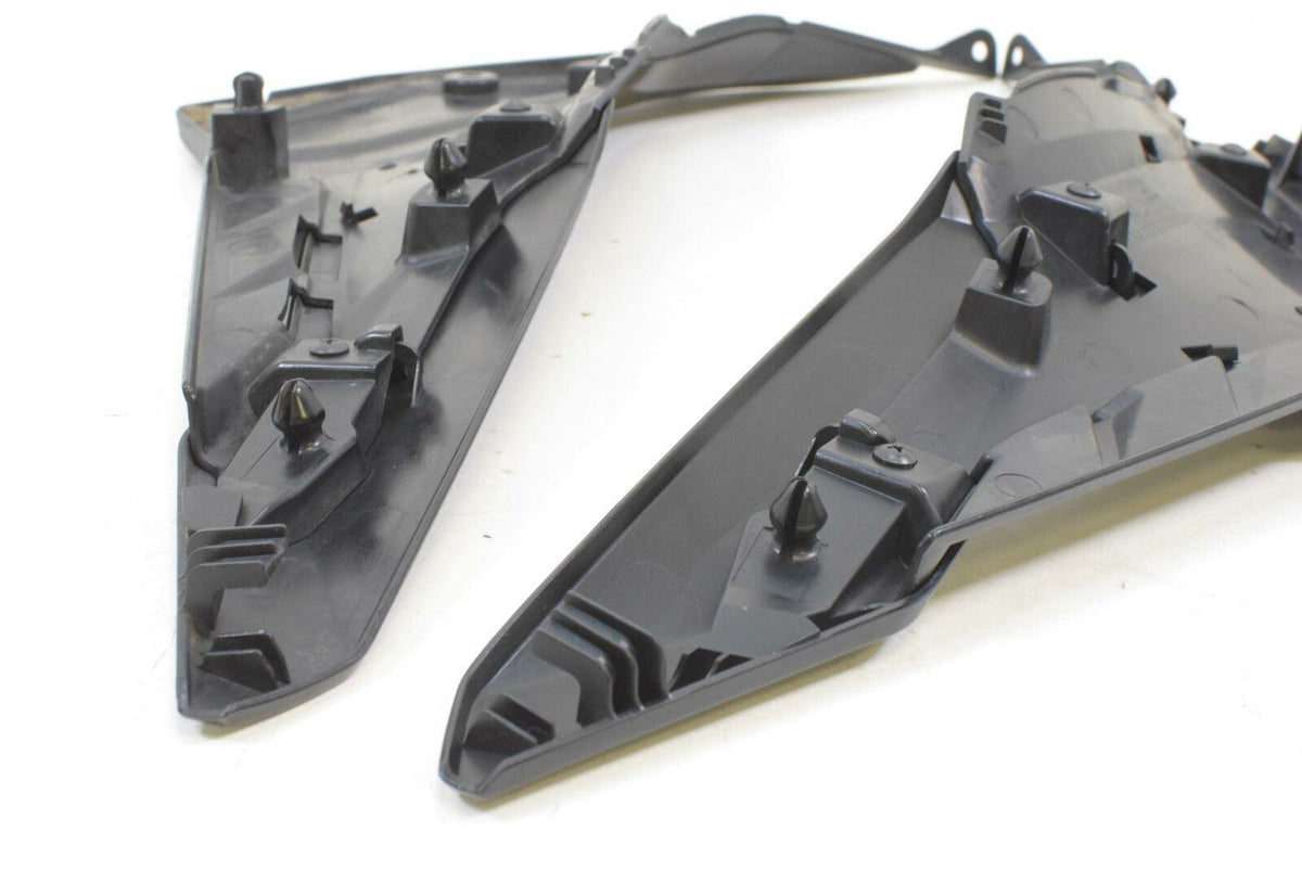 2017 Honda CBR500 R CBR500R Side Cover Fairing Cowl 83511-MJW-J00 83611-MJW-J00 {{ shop.shopifyCountryName }} - Mototech271