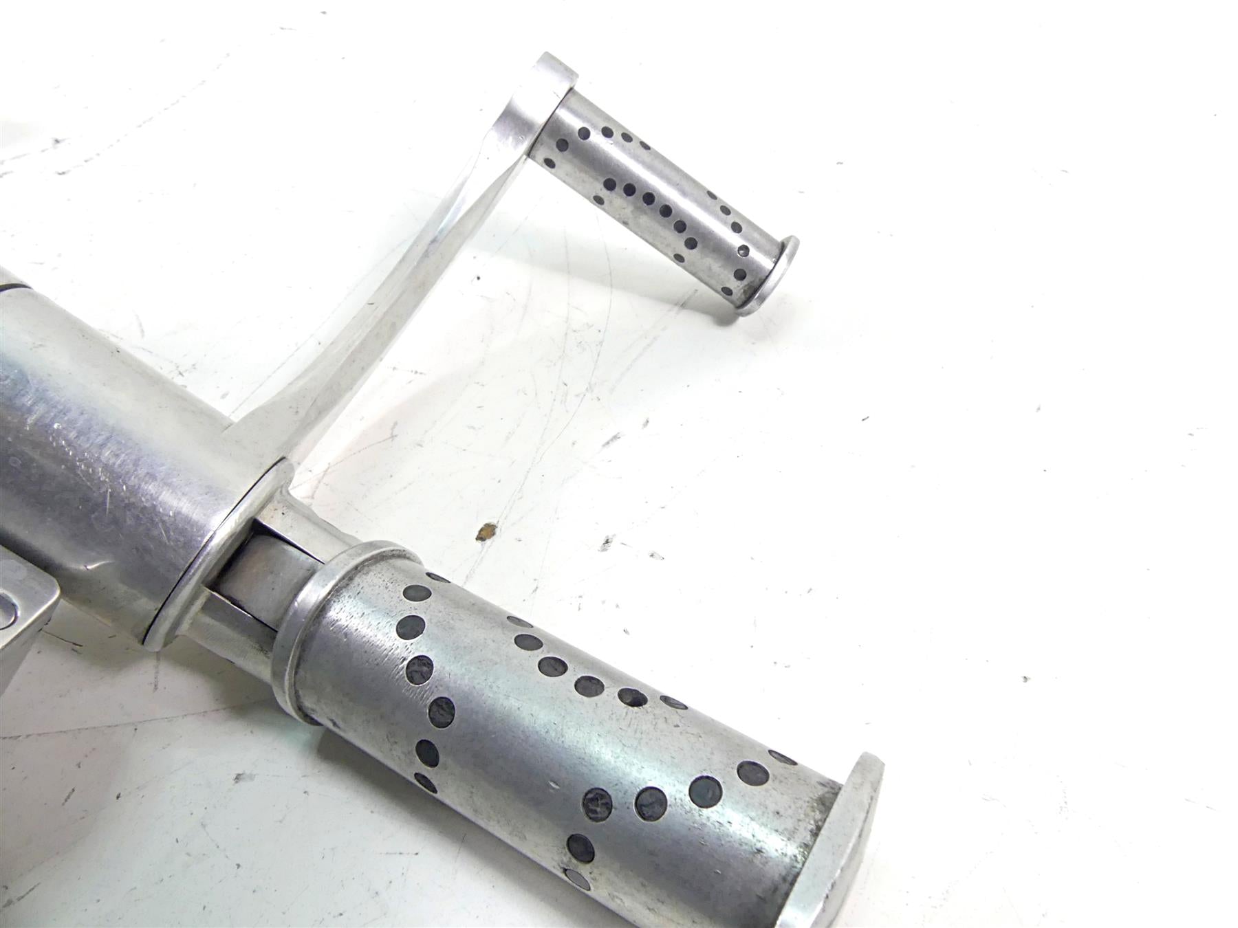 2009 Big Dog K9 Left Right Foot Peg Control Set 162-000001-02 162-000002-02 {{ shop.shopifyCountryName }} - Mototech271