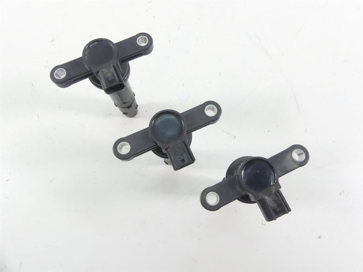 2017 Yamaha YXZ1000R EPS SS Ignition Coils Stick Coil Set 2HC-82310-00-00 {{ shop.shopifyCountryName }} - Mototech271