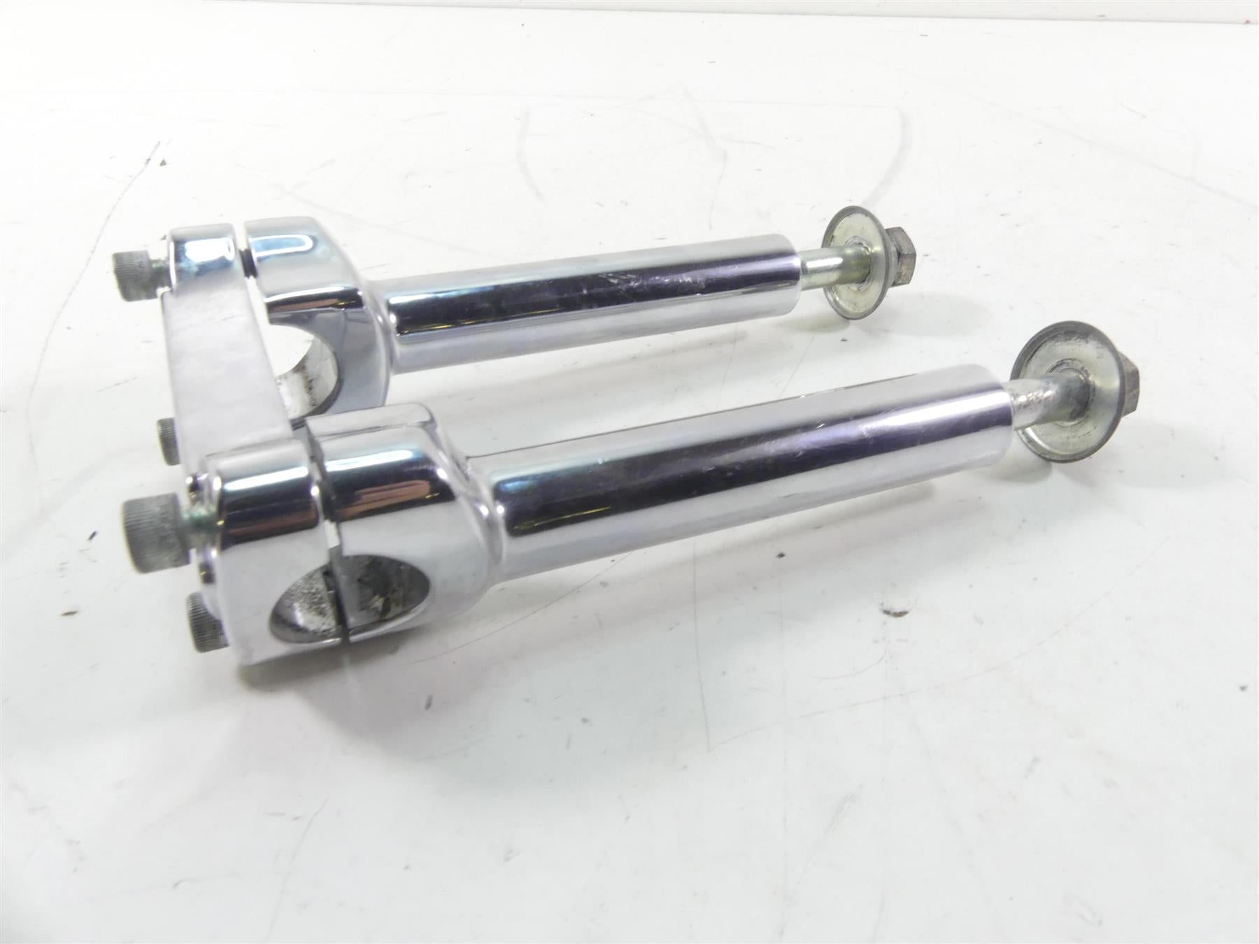 2008 Harley Softail FXSTB Night Train 6" Chrome Handlebar Riser Holder 56567-86B {{ shop.shopifyCountryName }} - Mototech271