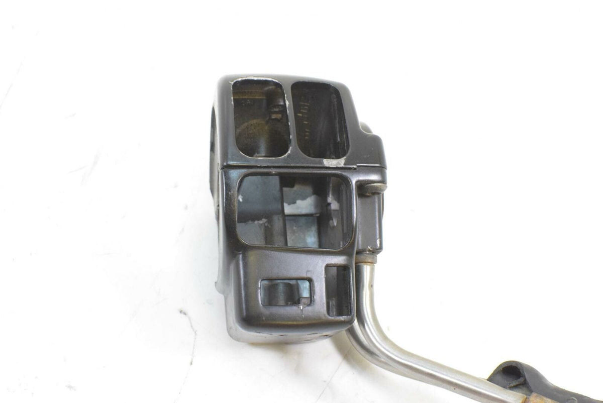 2006 Harley Touring FLHTCUI Electra Glide Right Control Switch Housing 71684-06A {{ shop.shopifyCountryName }} - Mototech271