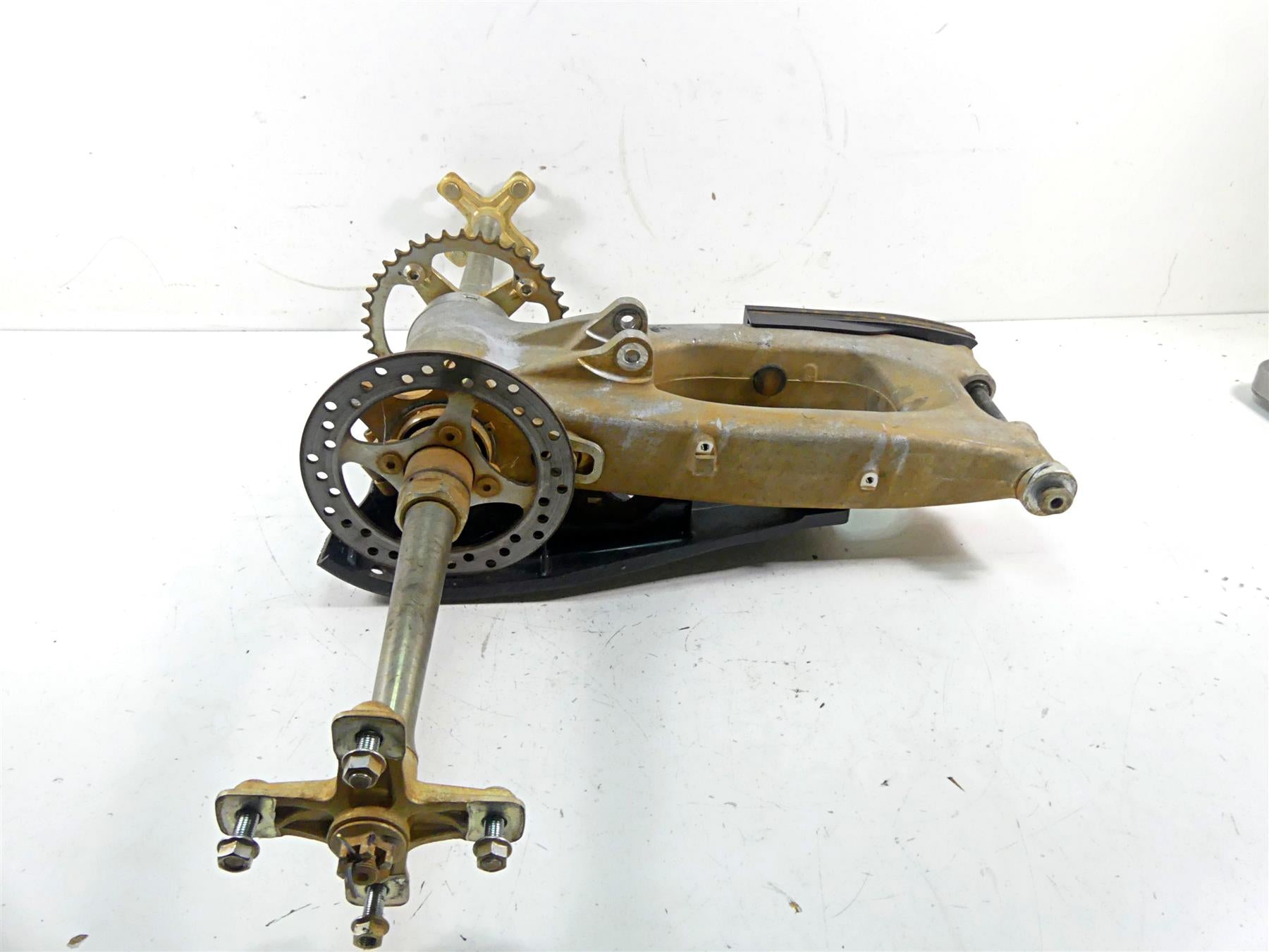 2020 Yamaha YFM 700 Raptor Rear Trailing Swing Arm & Axle Set 1S3-22110-00-00 {{ shop.shopifyCountryName }} - Mototech271