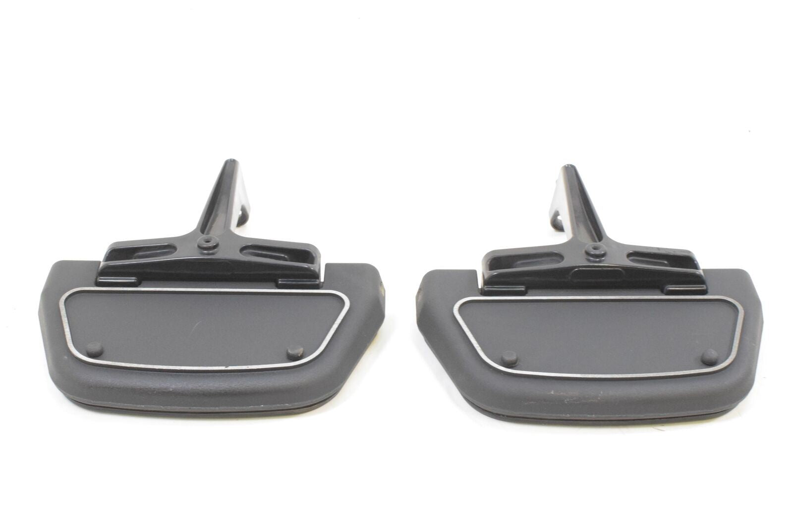 2009 Harley Touring FLHTCU Electra Glide Rear Passenger Floor Boards 52719-93B