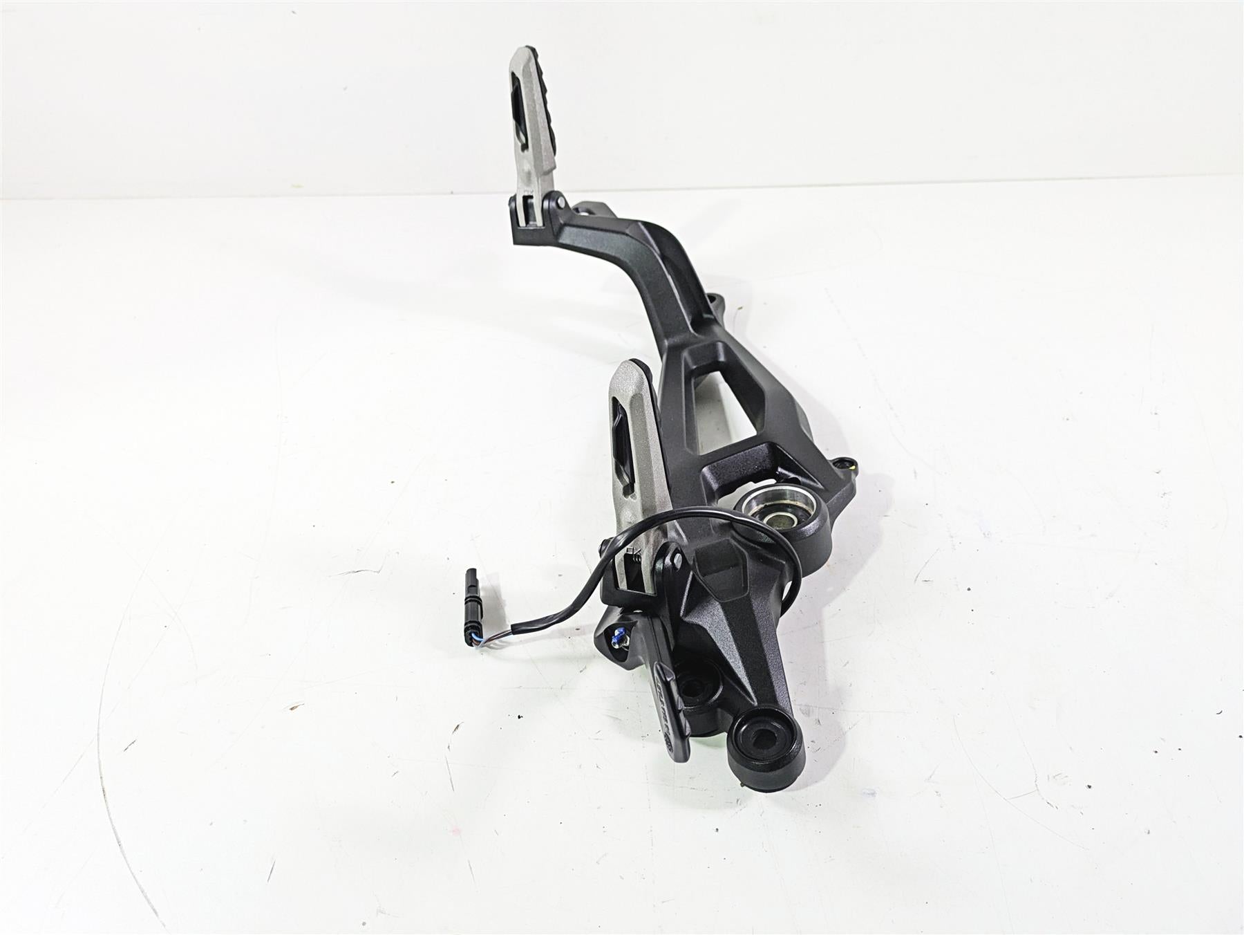 2023 Ducati Monster 937 SP Right Foot Peg Set & Brake Pedal 82414041BA 45721162AA {{ shop.shopifyCountryName }} - Mototech271