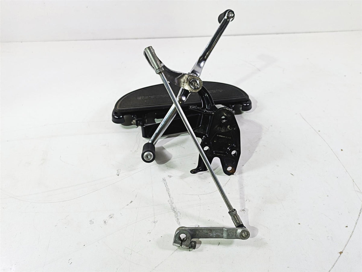2017 Harley FLS Softail Slim Left Front Floorboard & Shifter 33630-07A 33895-82E {{ shop.shopifyCountryName }} - Mototech271