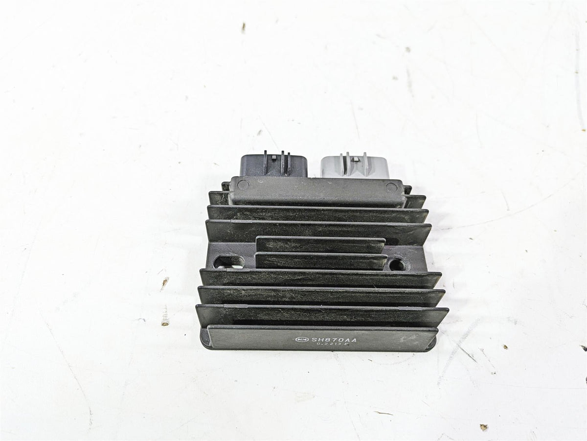 2021 Aprilia RS660 Rectifier Voltage Regulator 1A012332 SH870AA {{ shop.shopifyCountryName }} - Mototech271