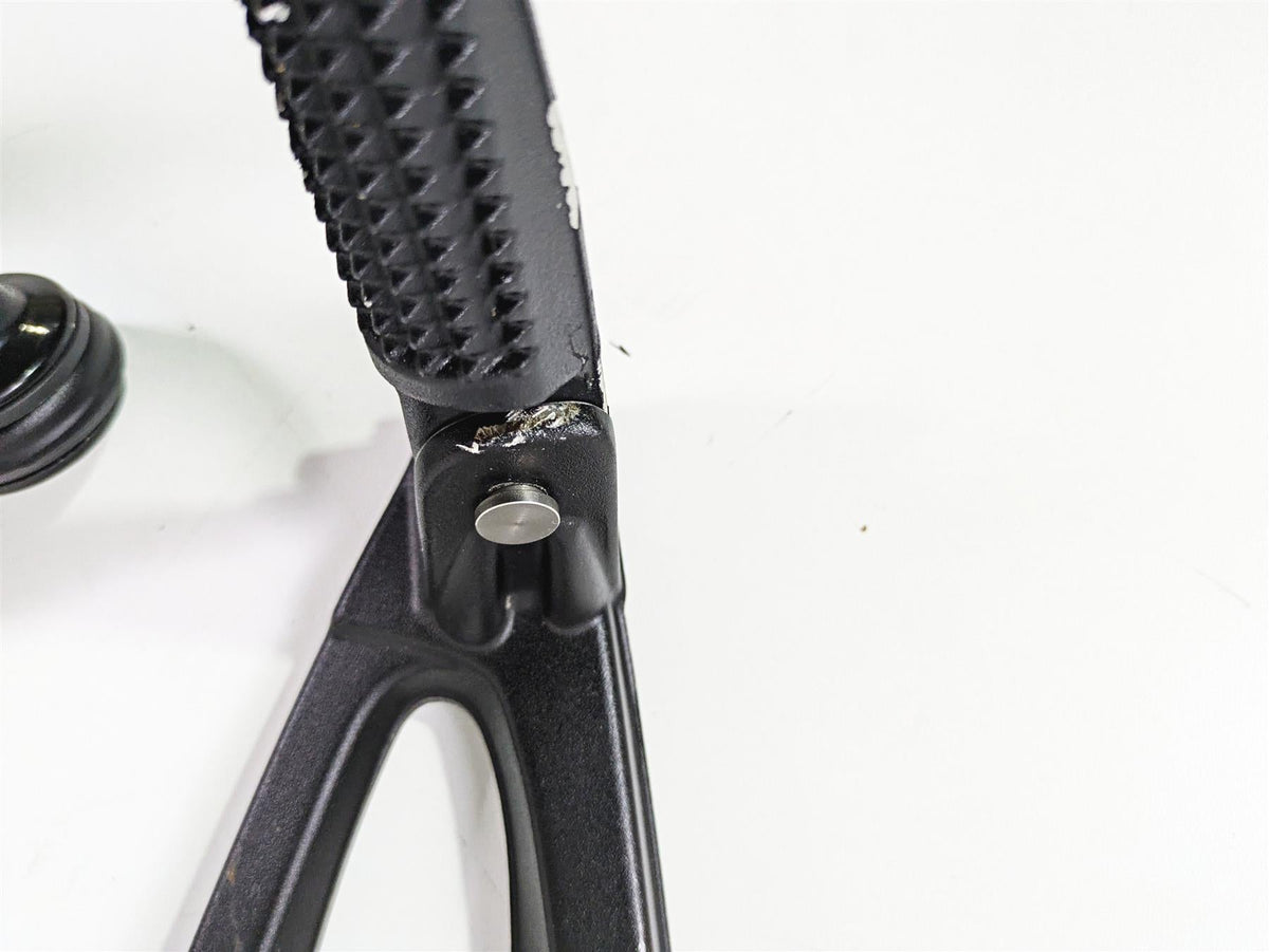 2014 BMW K1300S K40 Passenger Footpeg Foot Peg Set 46717715783 46717715784 {{ shop.shopifyCountryName }} - Mototech271
