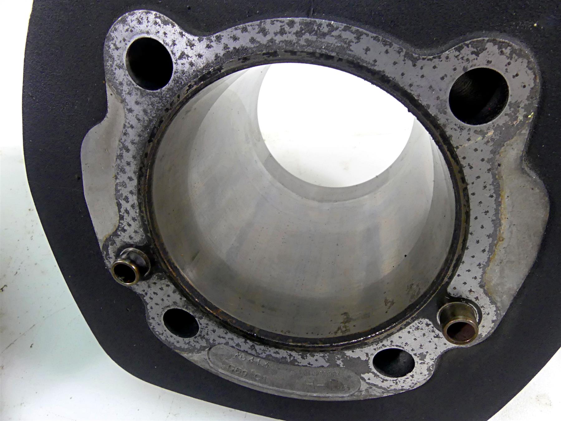 2017 Harley Softail FXSB Breakout 103 ci Cylinder Jugs Piston Set 17460-07A {{ shop.shopifyCountryName }} - Mototech271