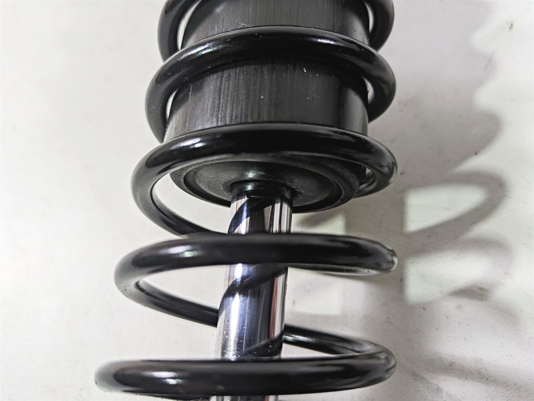 2020 Harley Touring FLHT Electra Glide Rear Suspension Shock Damper LOW 54000114 {{ shop.shopifyCountryName }} - Mototech271