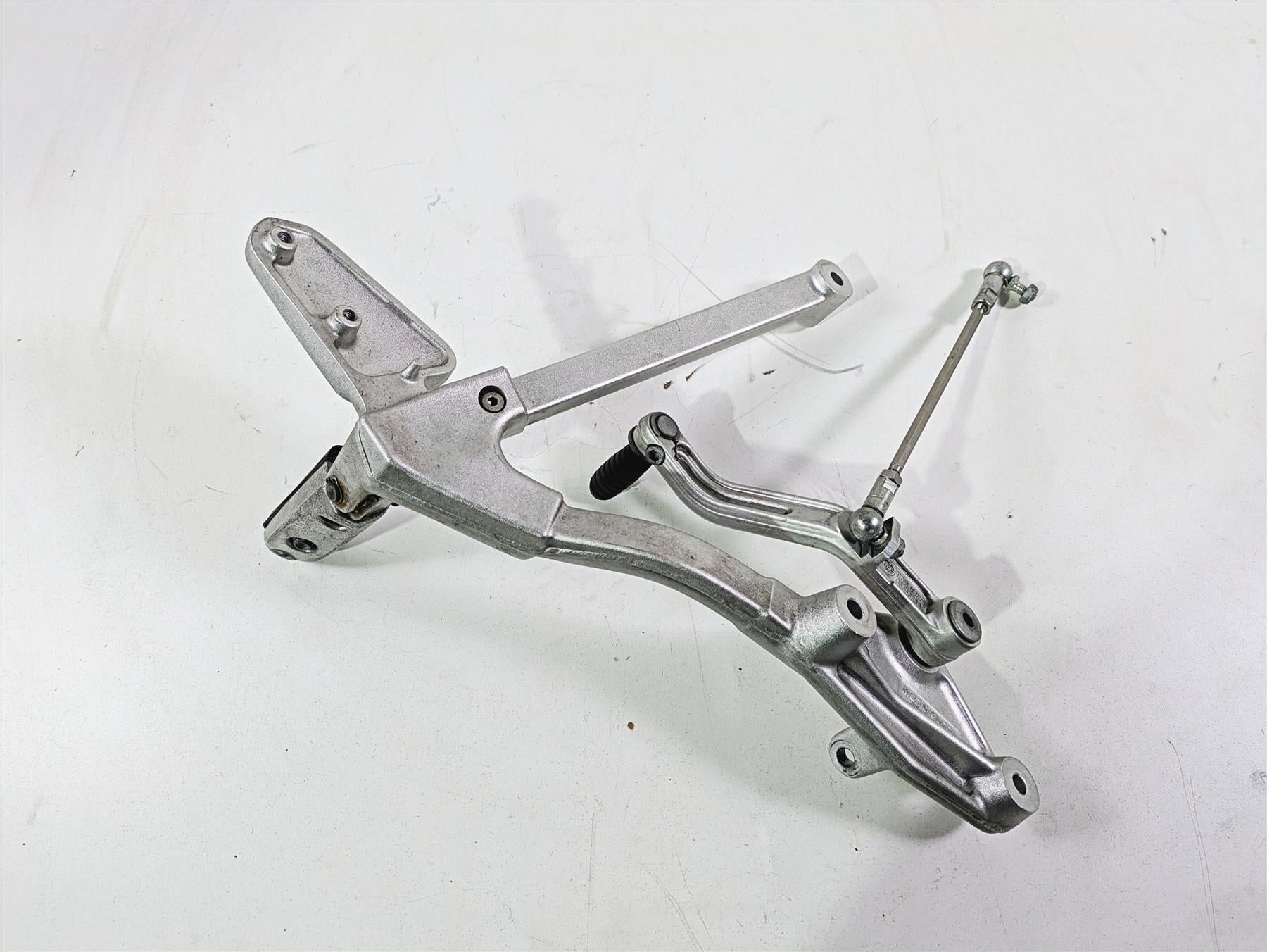 2016 Moto Guzzi Stelvio 1200 8V NTX Left Footpeg Mount & Shift Lever 883103 {{ shop.shopifyCountryName }} - Mototech271