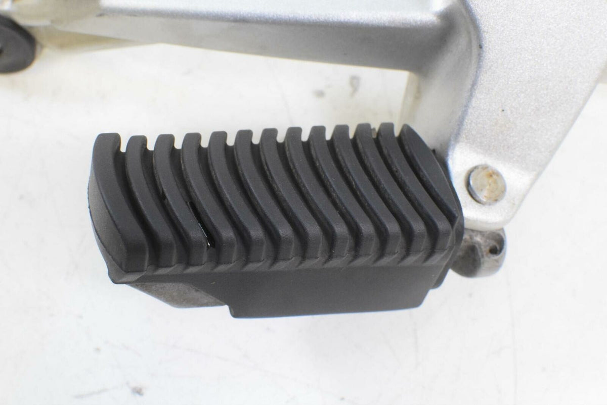 2007 BMW K1200 GT K44 Right Footpeg Foot Peg Rest Set 46717687516 {{ shop.shopifyCountryName }} - Mototech271