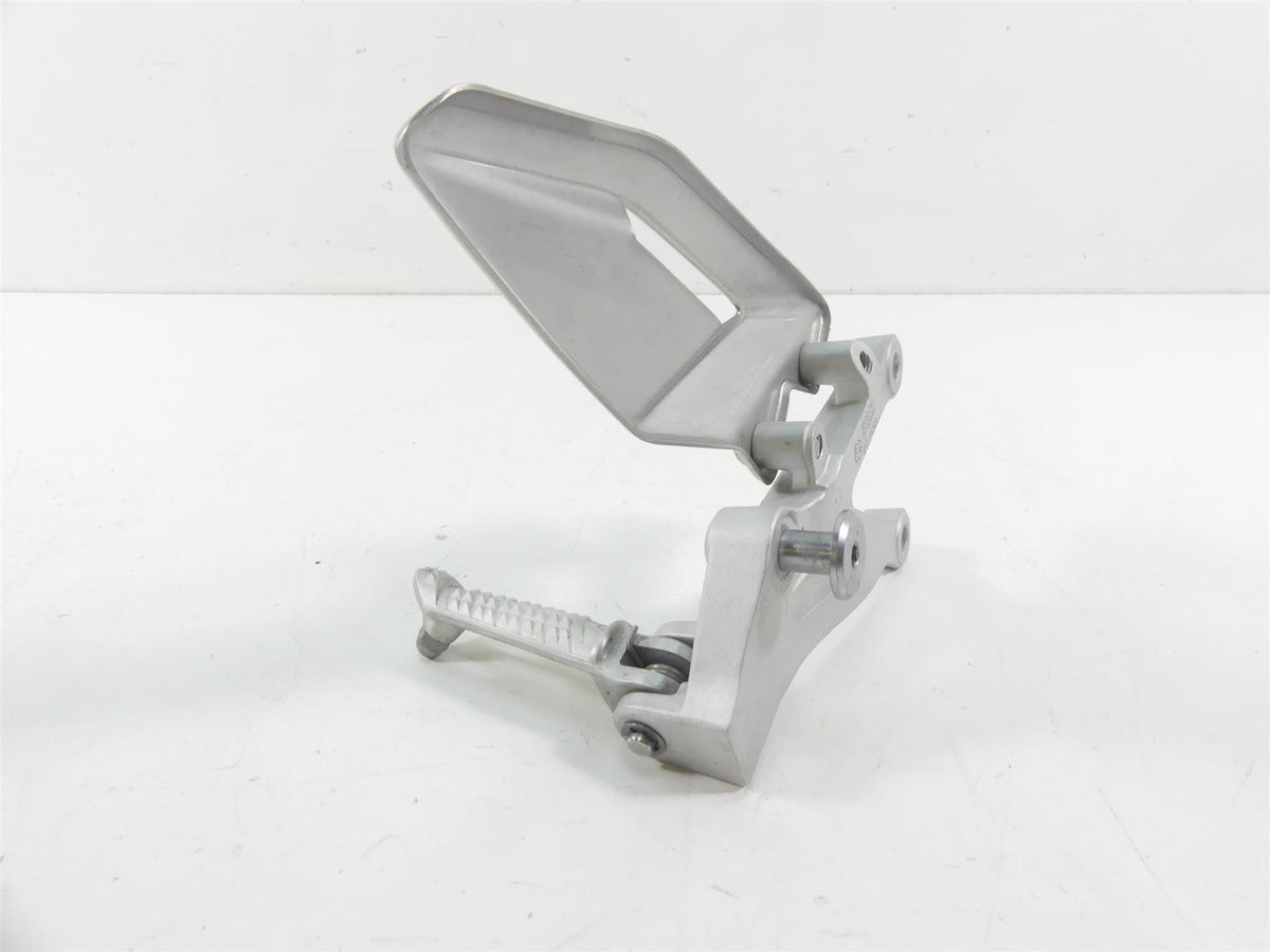 2018 Triumph Street Triple 765RS Left Rider Foot Peg Footpeg T2081534 {{ shop.shopifyCountryName }} - Mototech271