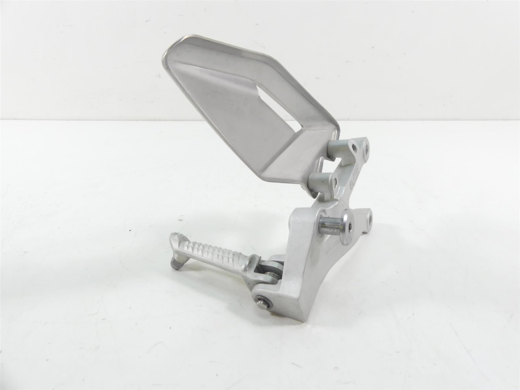 2018 Triumph Street Triple 765RS Left Rider Foot Peg Footpeg T2081534 {{ shop.shopifyCountryName }} - Mototech271