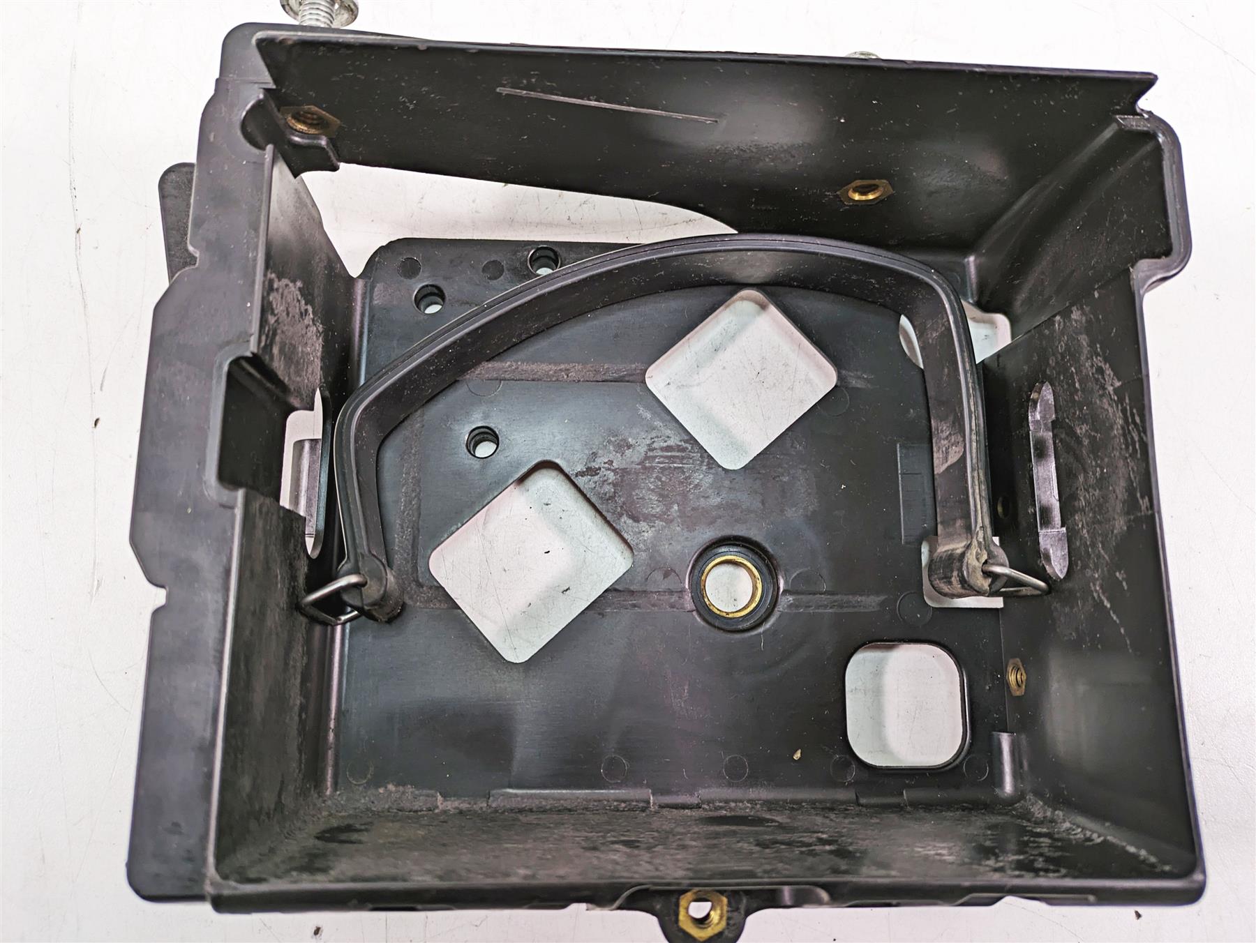 2015 Harley FXDL Dyna Low Rider Battery Tray Stay Bracket - No Cover 70379-06B {{ shop.shopifyCountryName }} - Mototech271