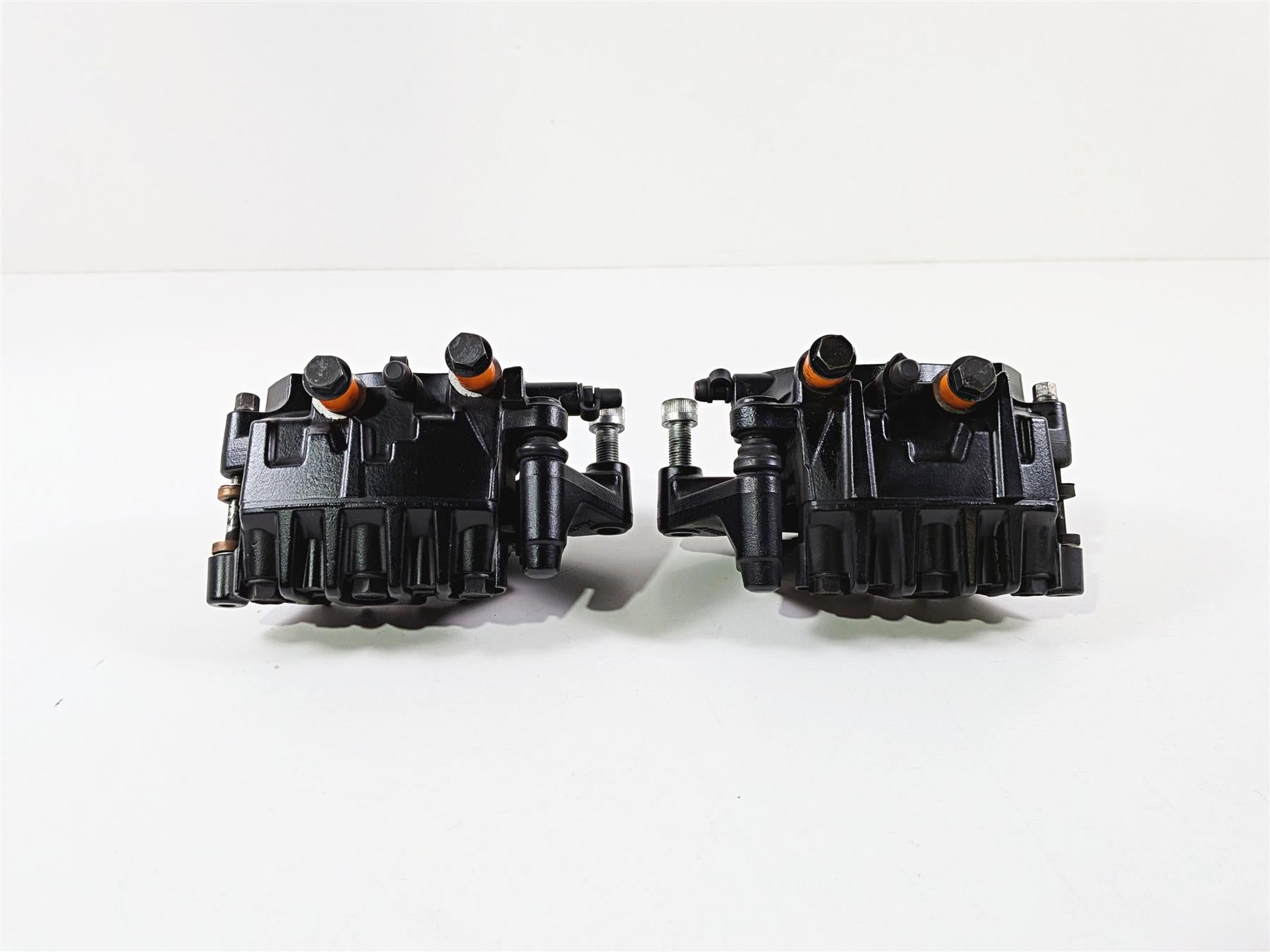 2013 Victory Vision Tour Nice Nissin Front Black Brake Calipers 1911510 1911511 {{ shop.shopifyCountryName }} - Mototech271