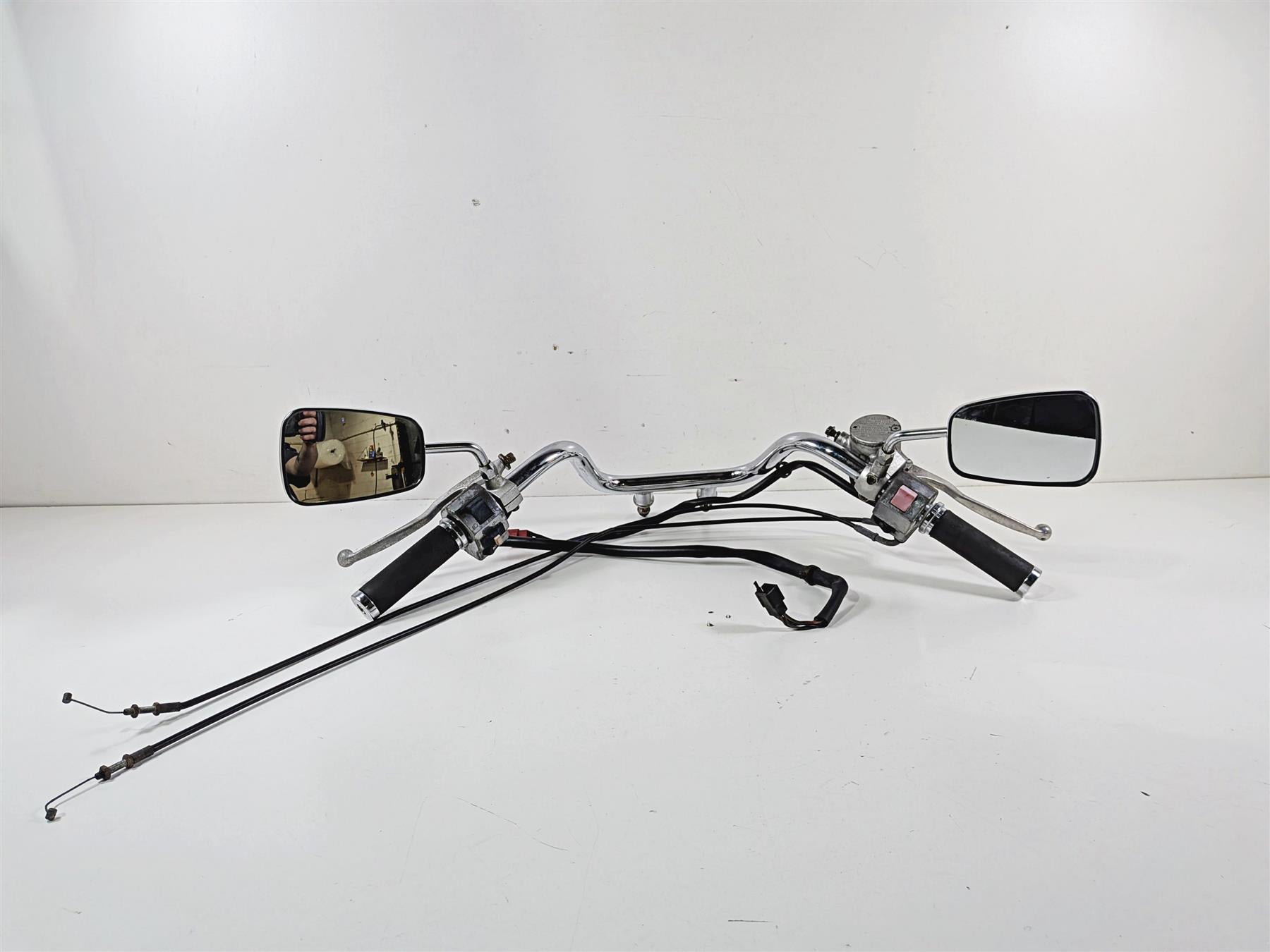 2005 Kawasaki EN500 Vulcan Handlebar Control Switch Front Brake Master Cylinder {{ shop.shopifyCountryName }} - Mototech271