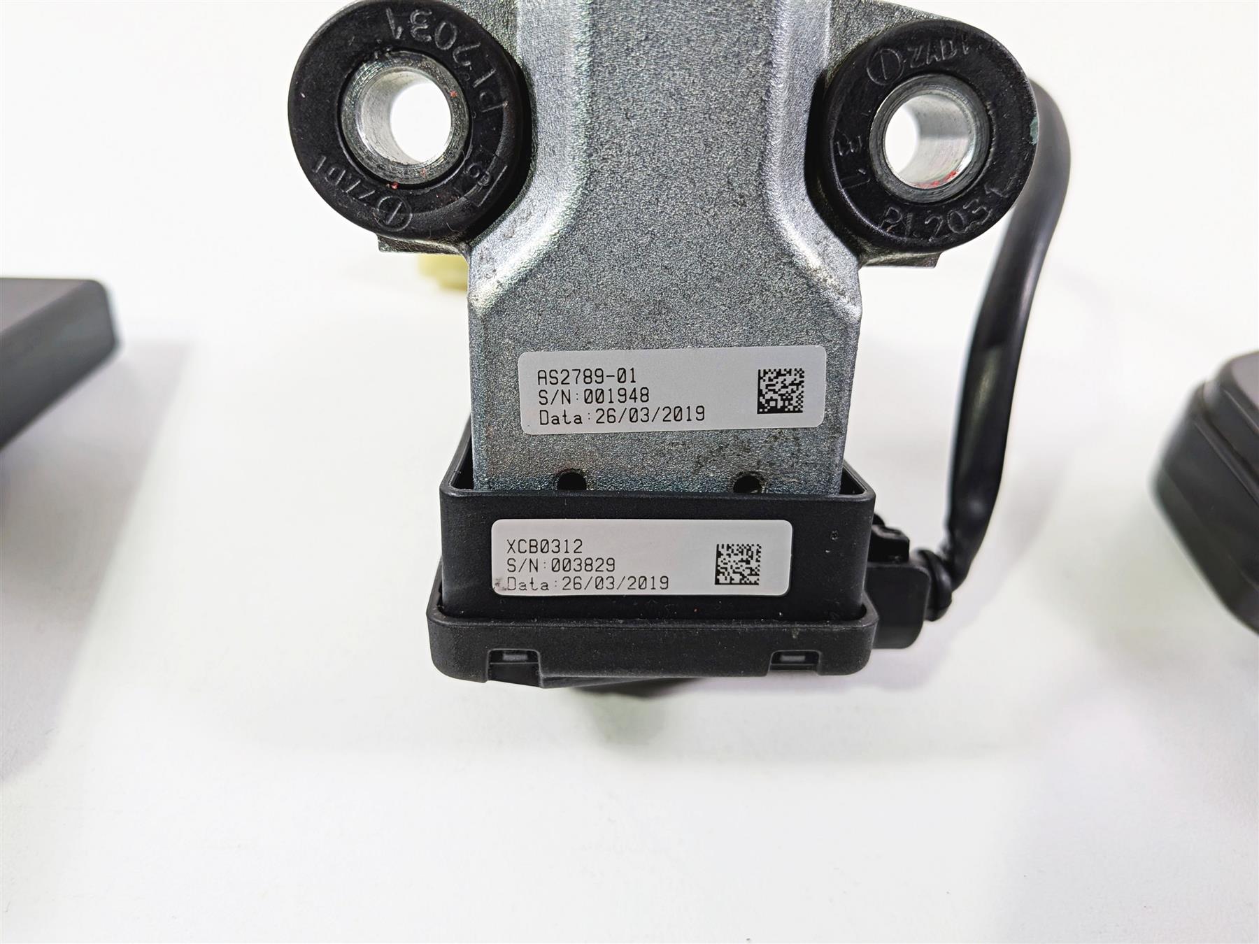 2019 Ducati 959 Panigale Speedometer Cdi Bbox Ignition Switch Key Set 40611243B {{ shop.shopifyCountryName }} - Mototech271